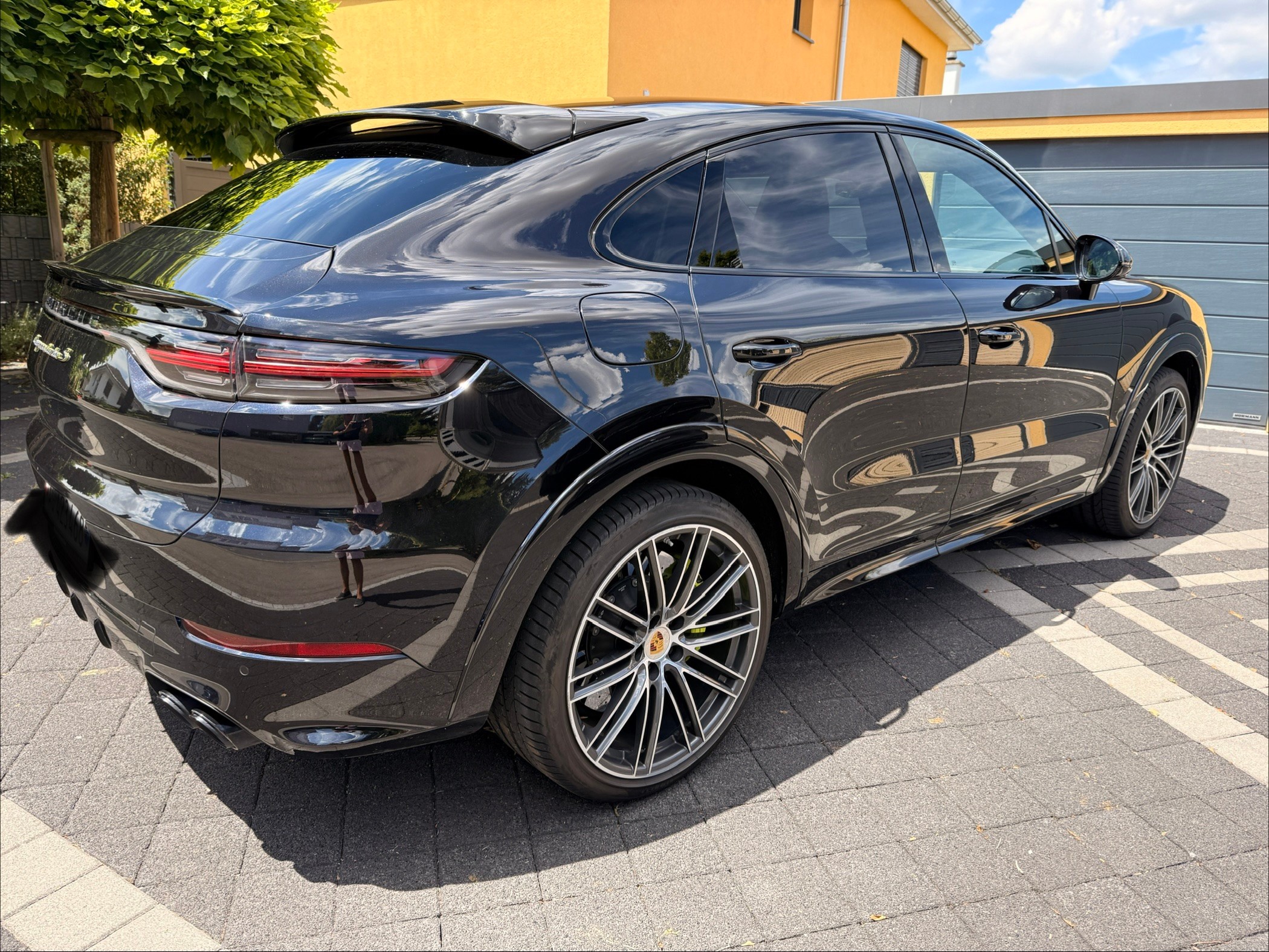 Car photo