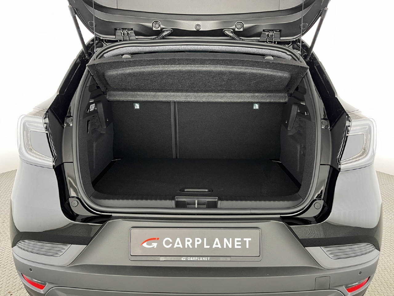 RENAULT Captur 1.8 E-Tech evolution-image-17