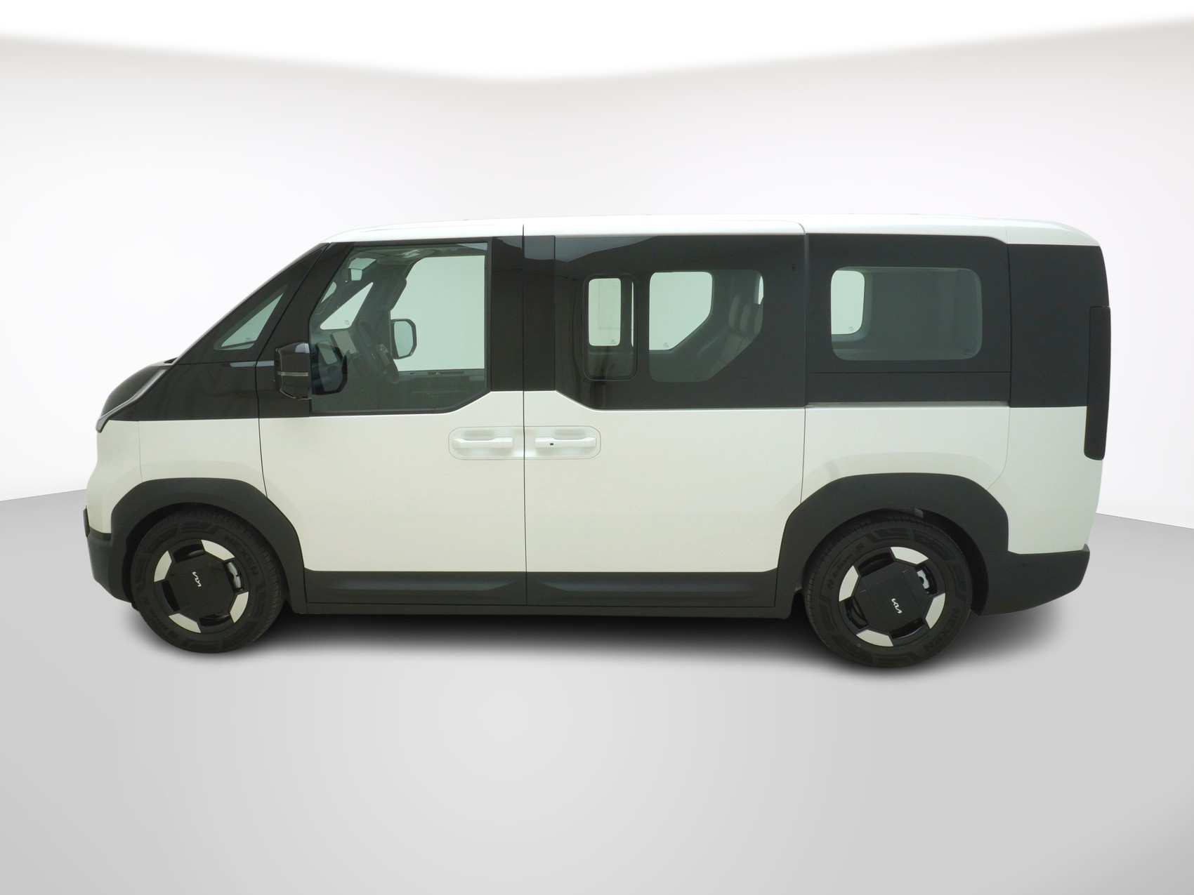 KIA PV5 Passenger 71.2 kWh Elite Plus-image-1