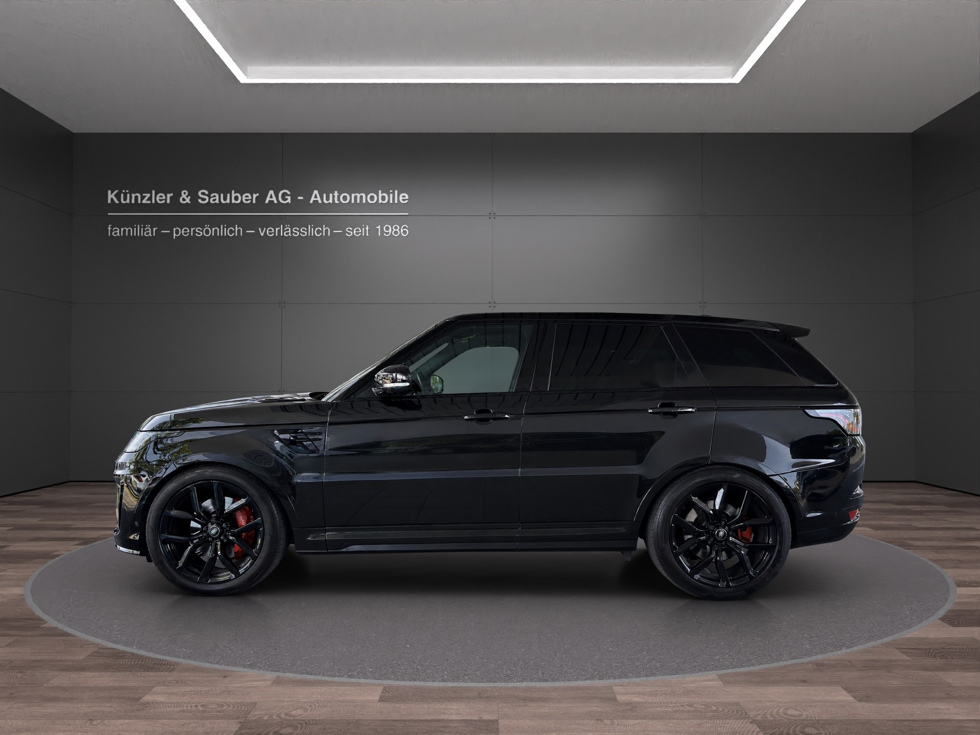 LAND ROVER Range Rover Sport 575 5.0 V8 S/C SVR Automatic-image-1