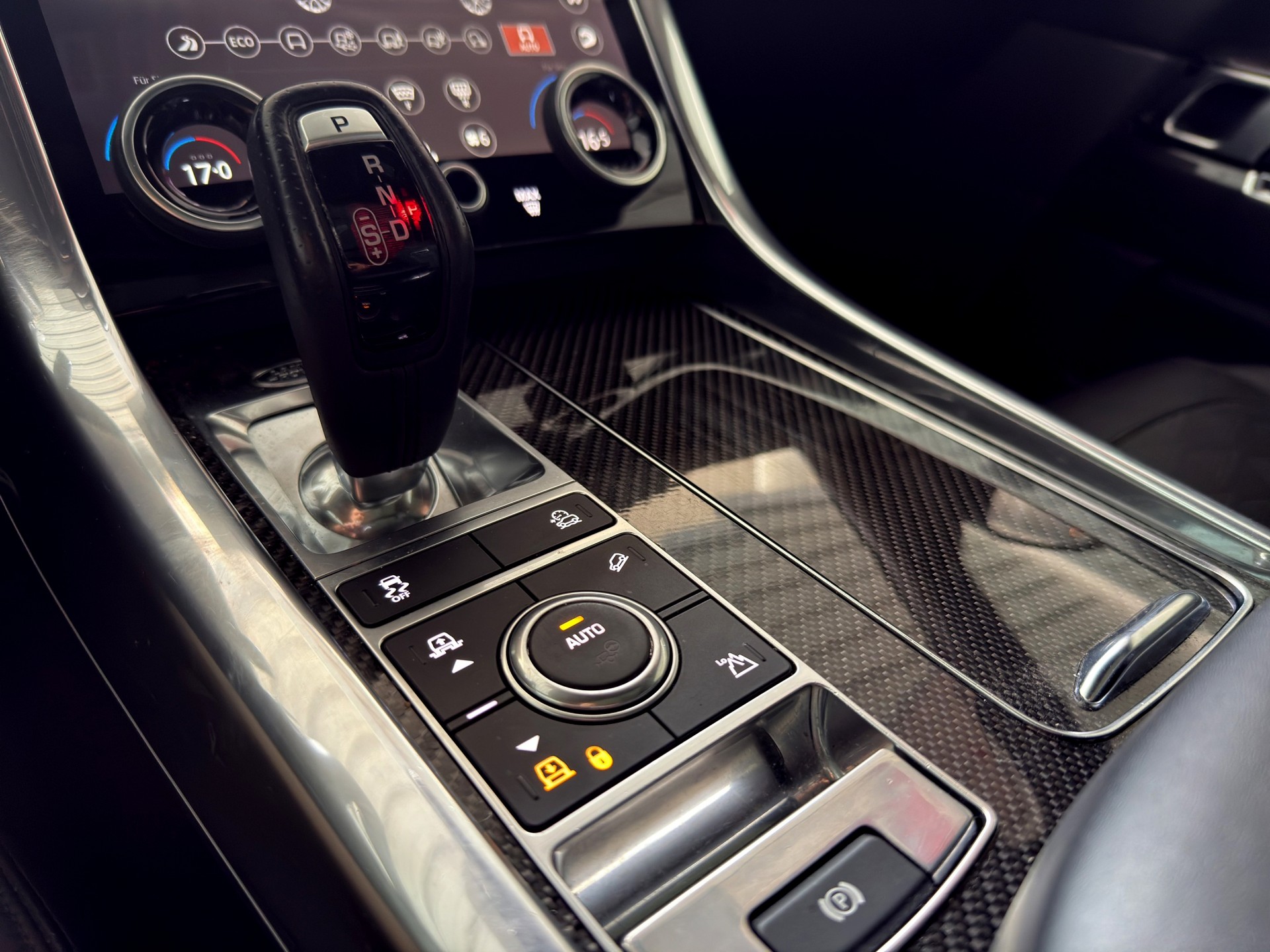 LAND ROVER Range Rover Sport 575 5.0 V8 S/C SVR Automatic-image-13