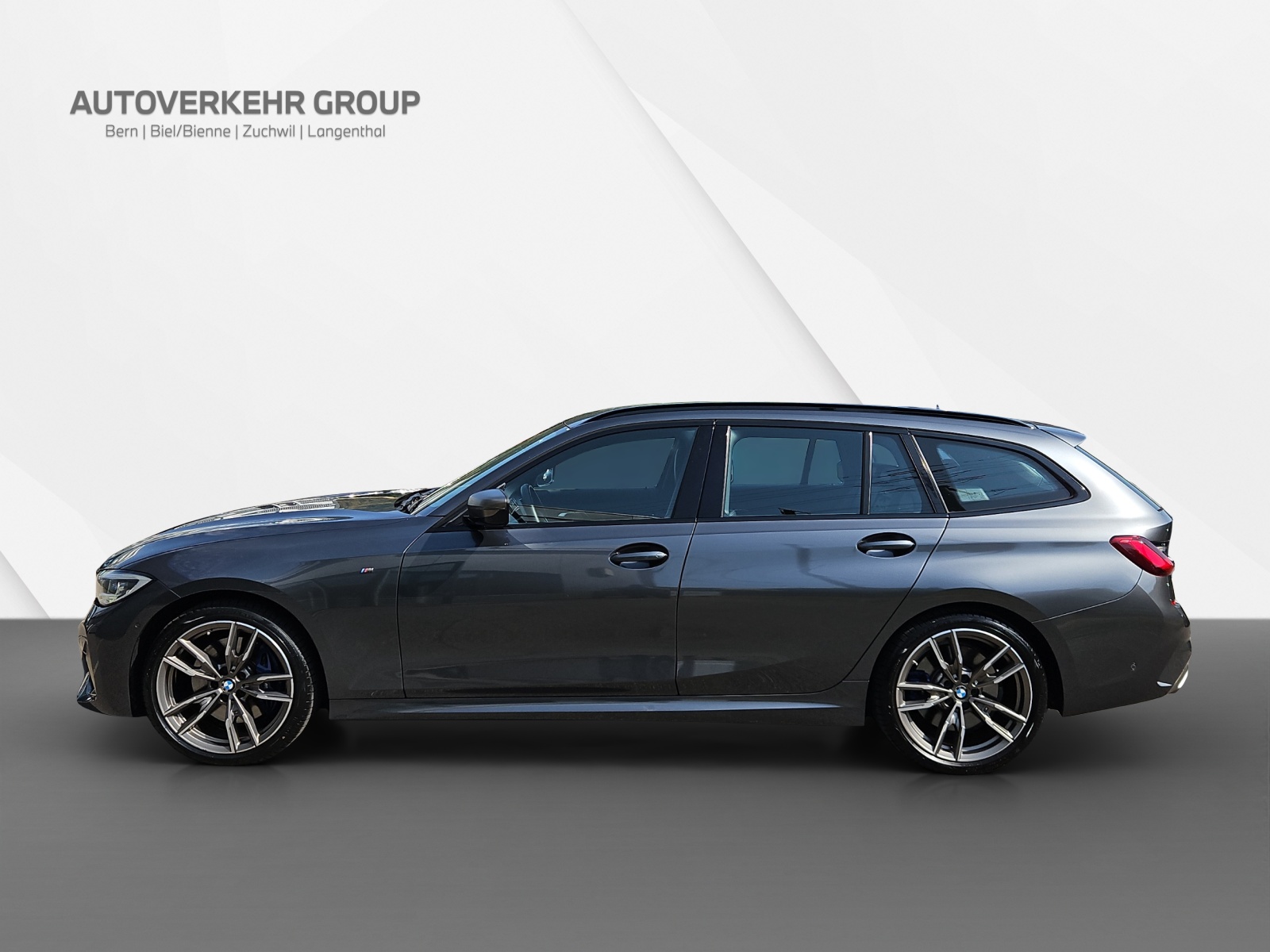 BMW M340i xDrive Touring-image-2