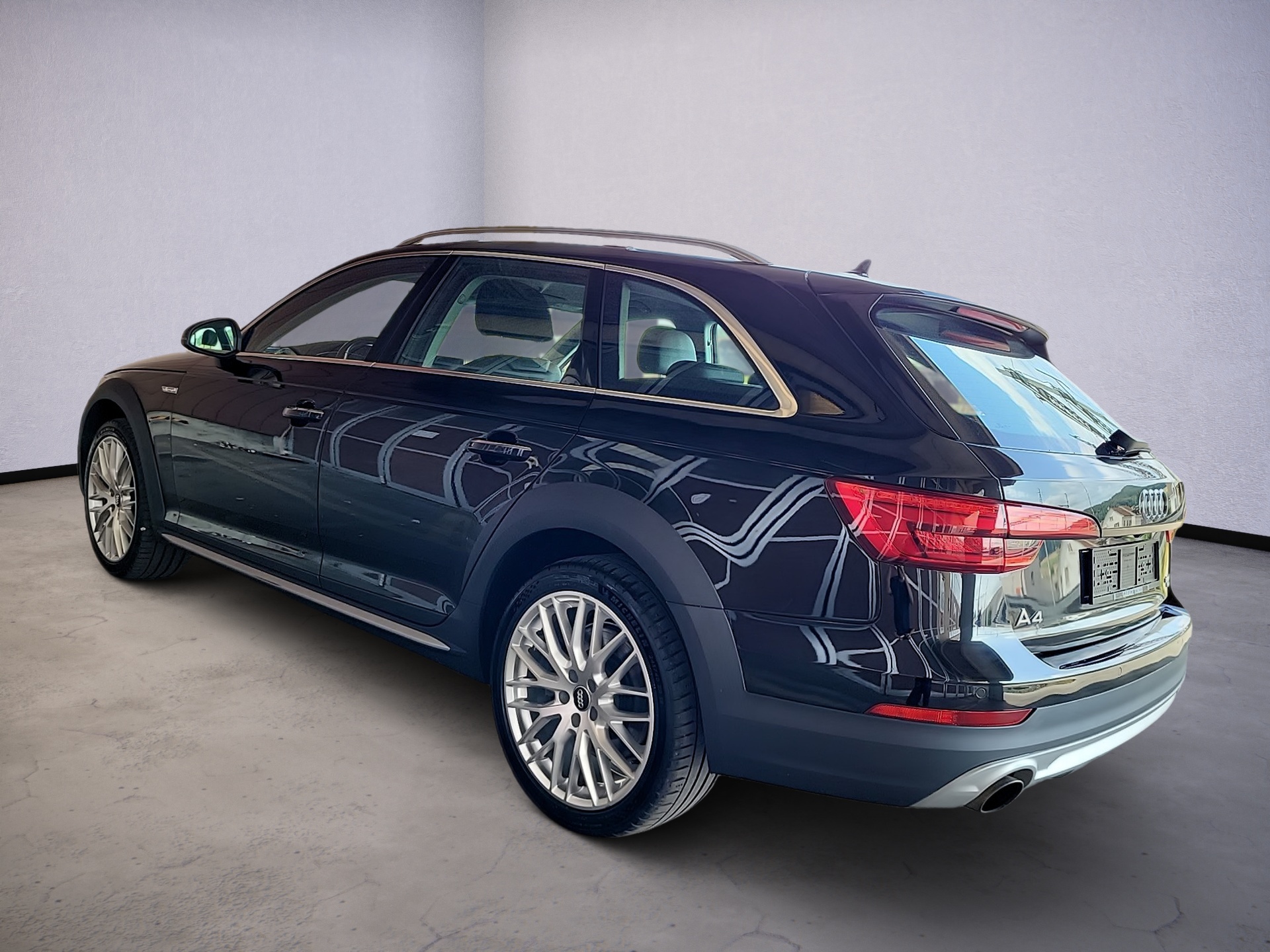 AUDI A4 allroad 2.0 TFSI quattro S-tronic-image-6
