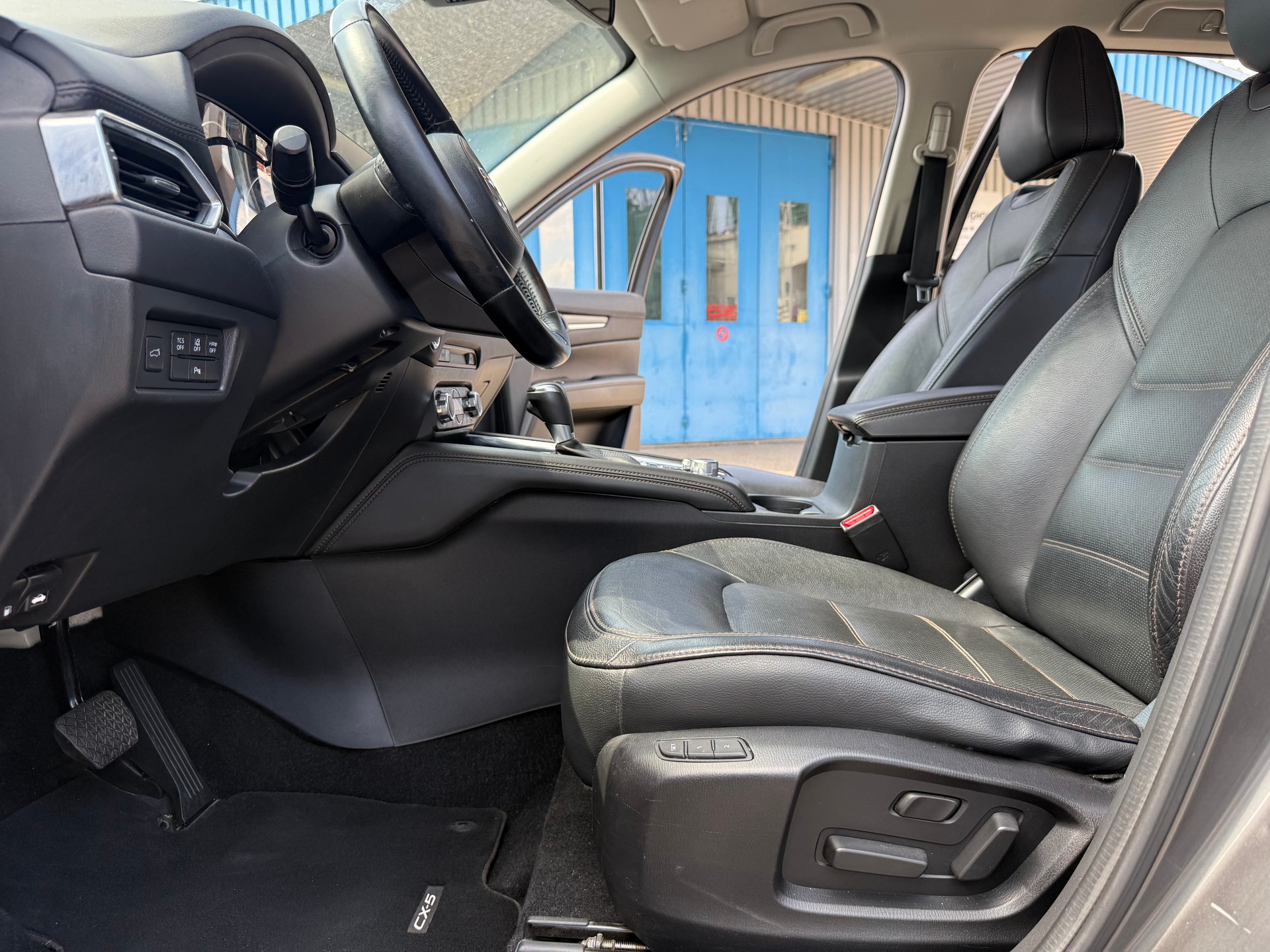 MAZDA CX-5 SKYACTIV-D 175 Revolution AWD Automat-image-7