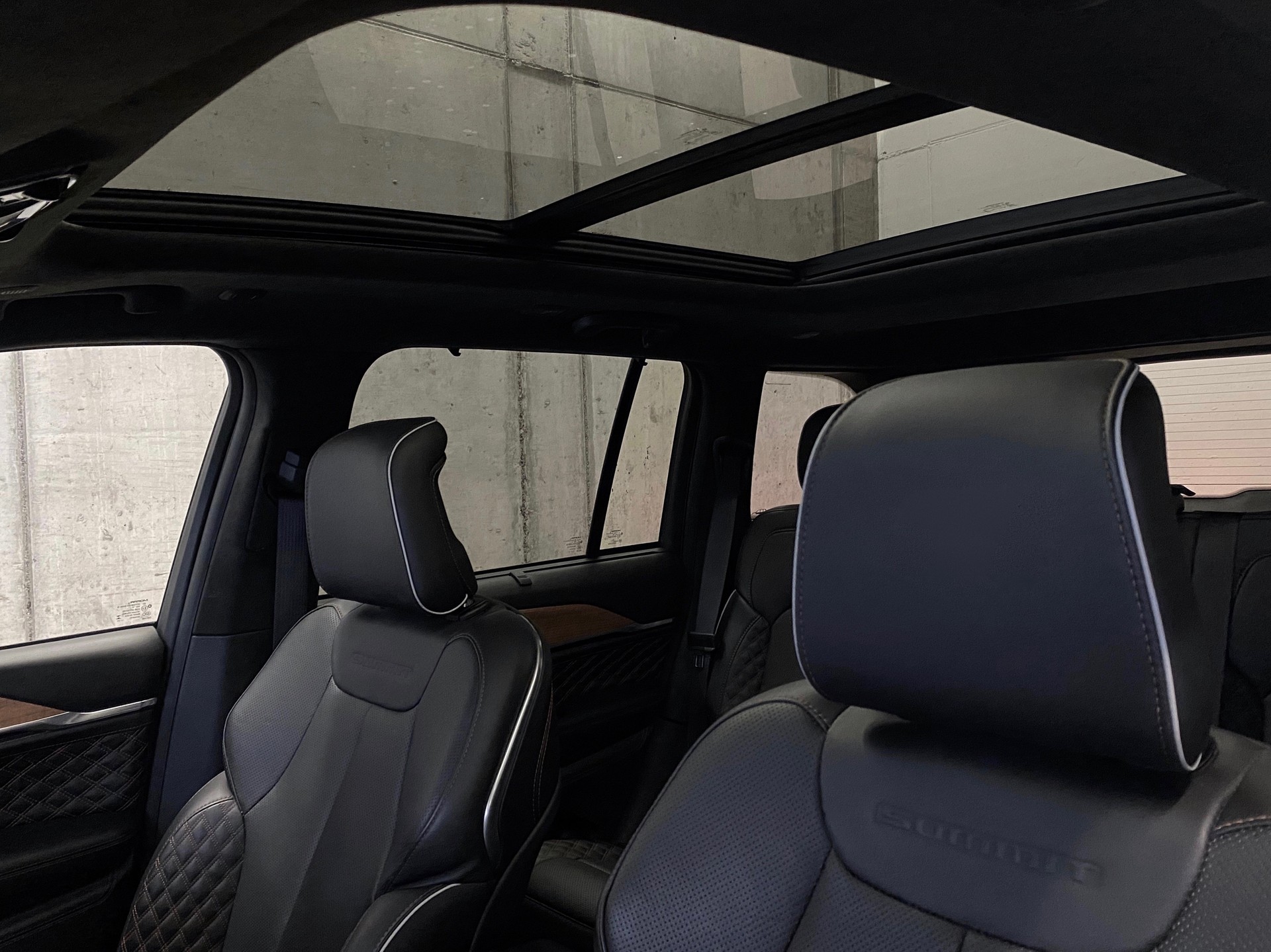 JEEP Grand Cherokee 2.0 *Plug-in-Hybrid*Summit*Swiss*Reserve*4xe*-image-19