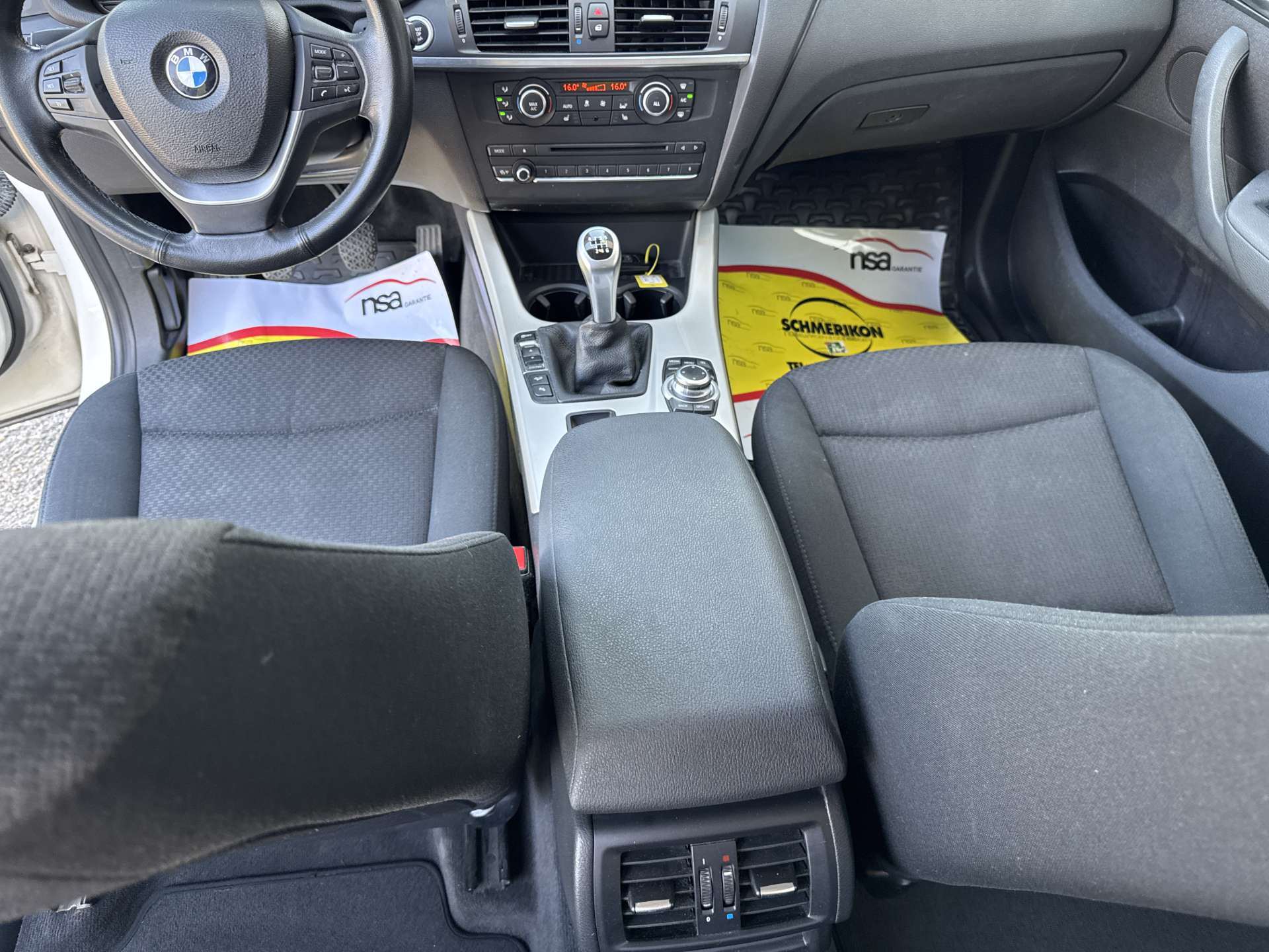 BMW X3 xDrive 20d-image-13