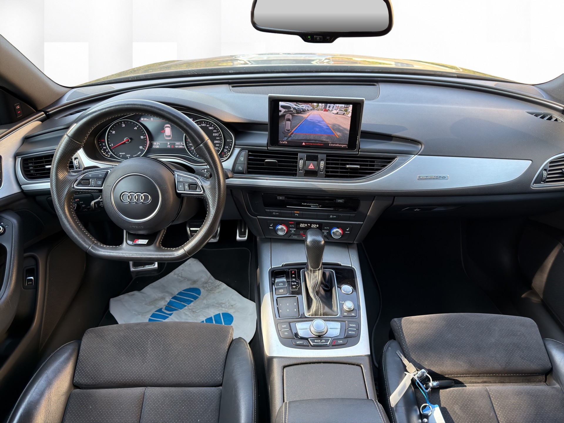 AUDI A6 Avant 3.0 TDI V6 quattro S-tronic S-Line-image-12