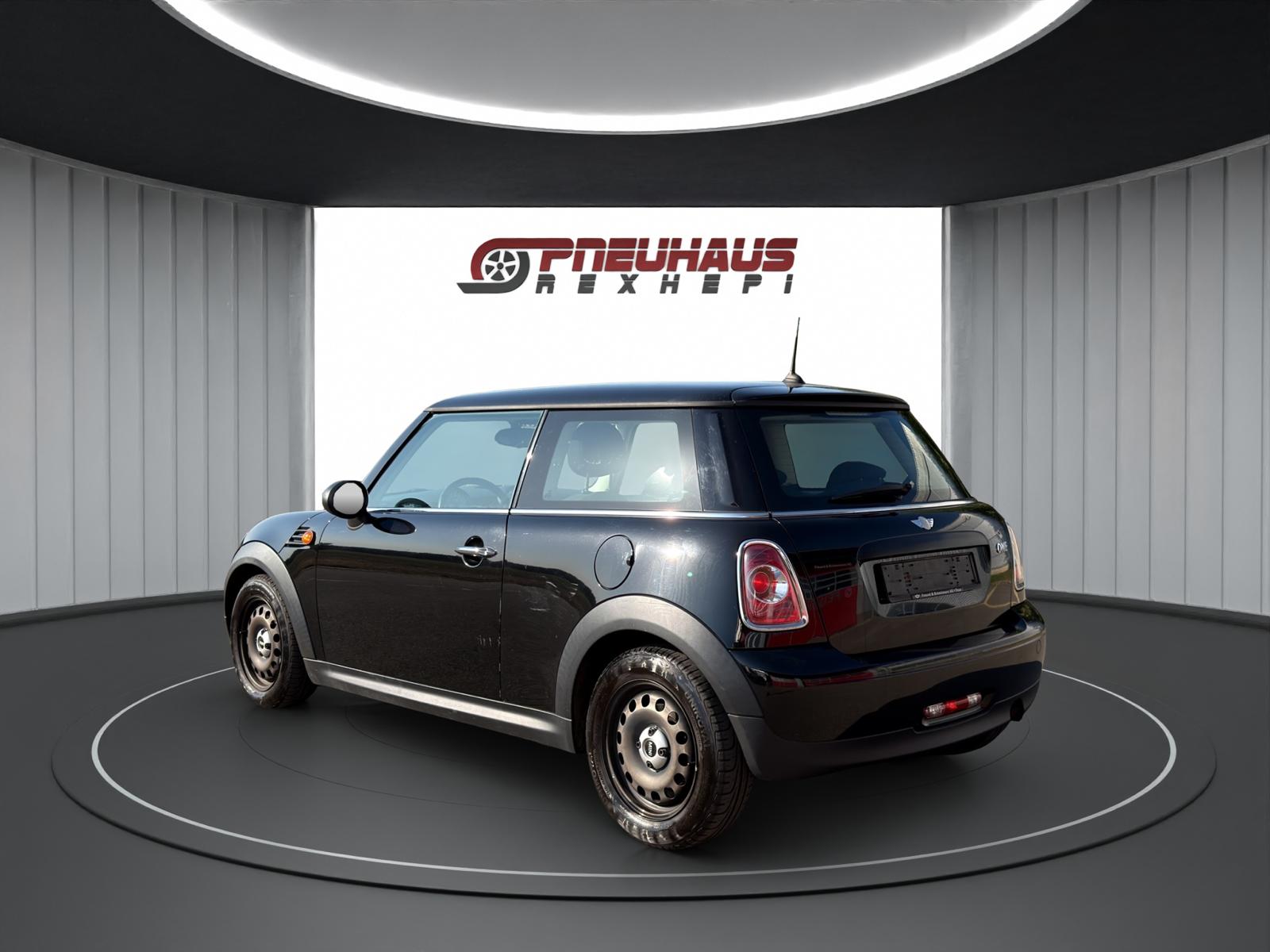 MINI One-image-3
