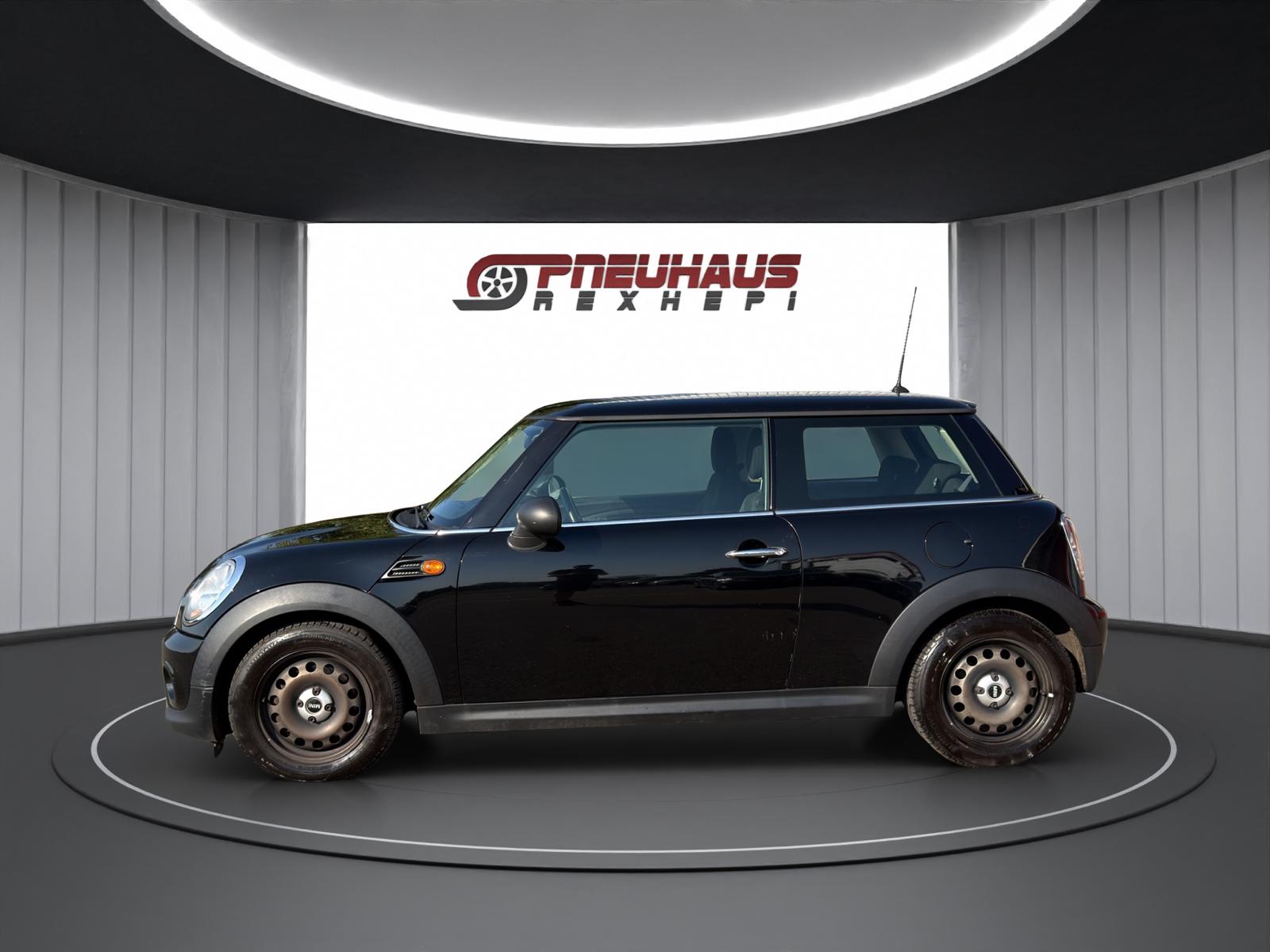 MINI One-image-2
