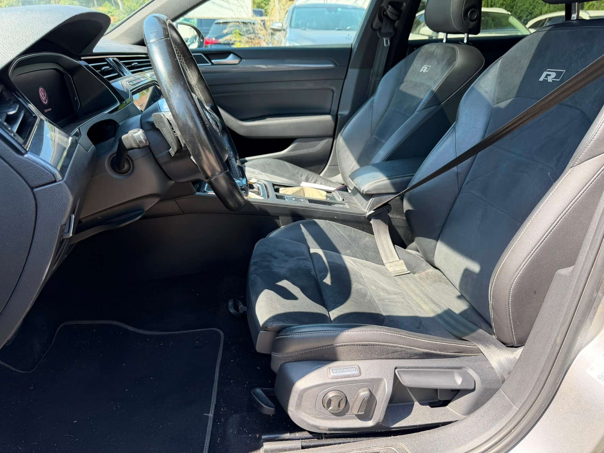 VW Arteon 2.0 TSI R-Line 190PS-image-10