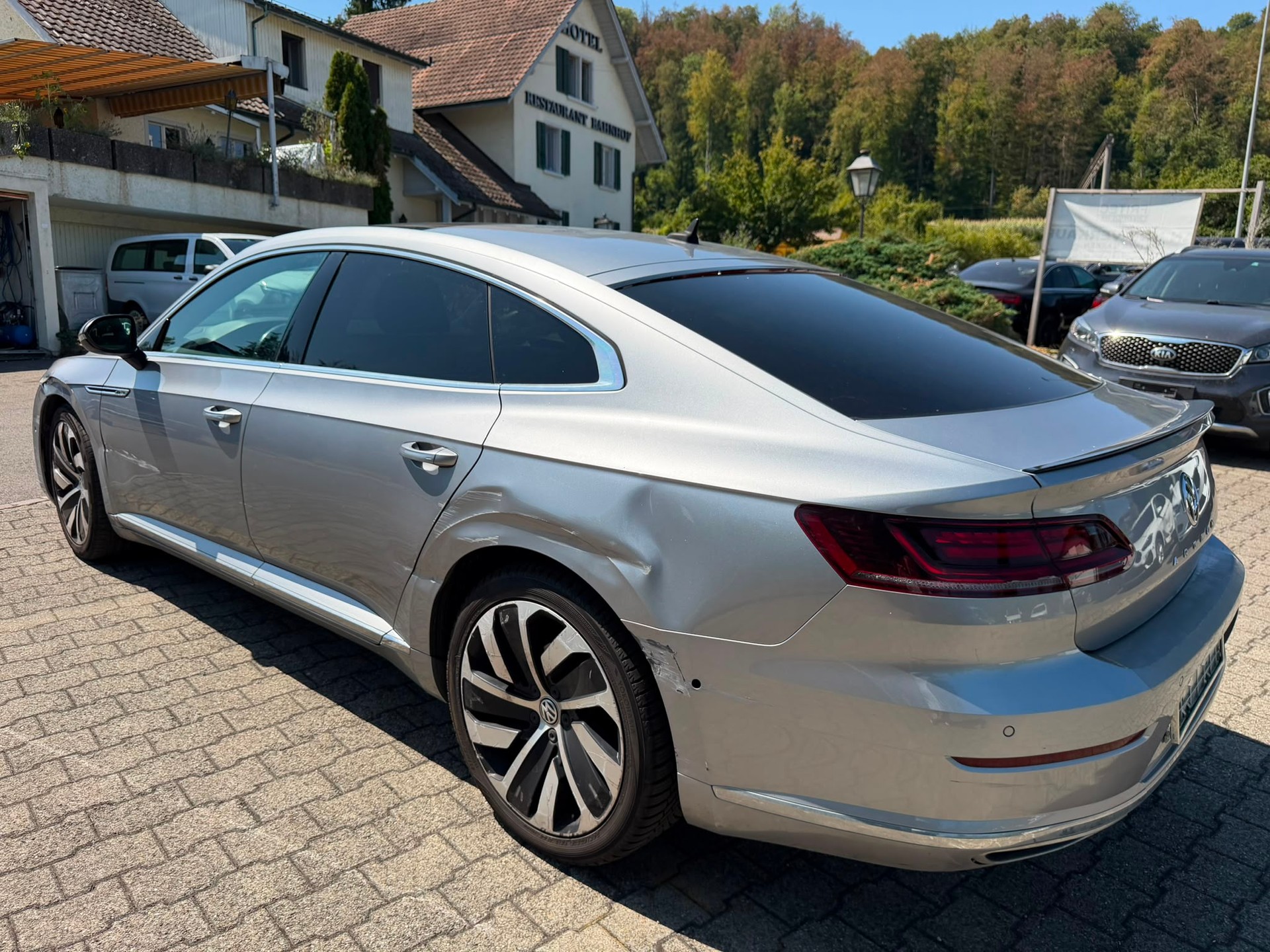 VW Arteon 2.0 TSI R-Line 190PS-image-7