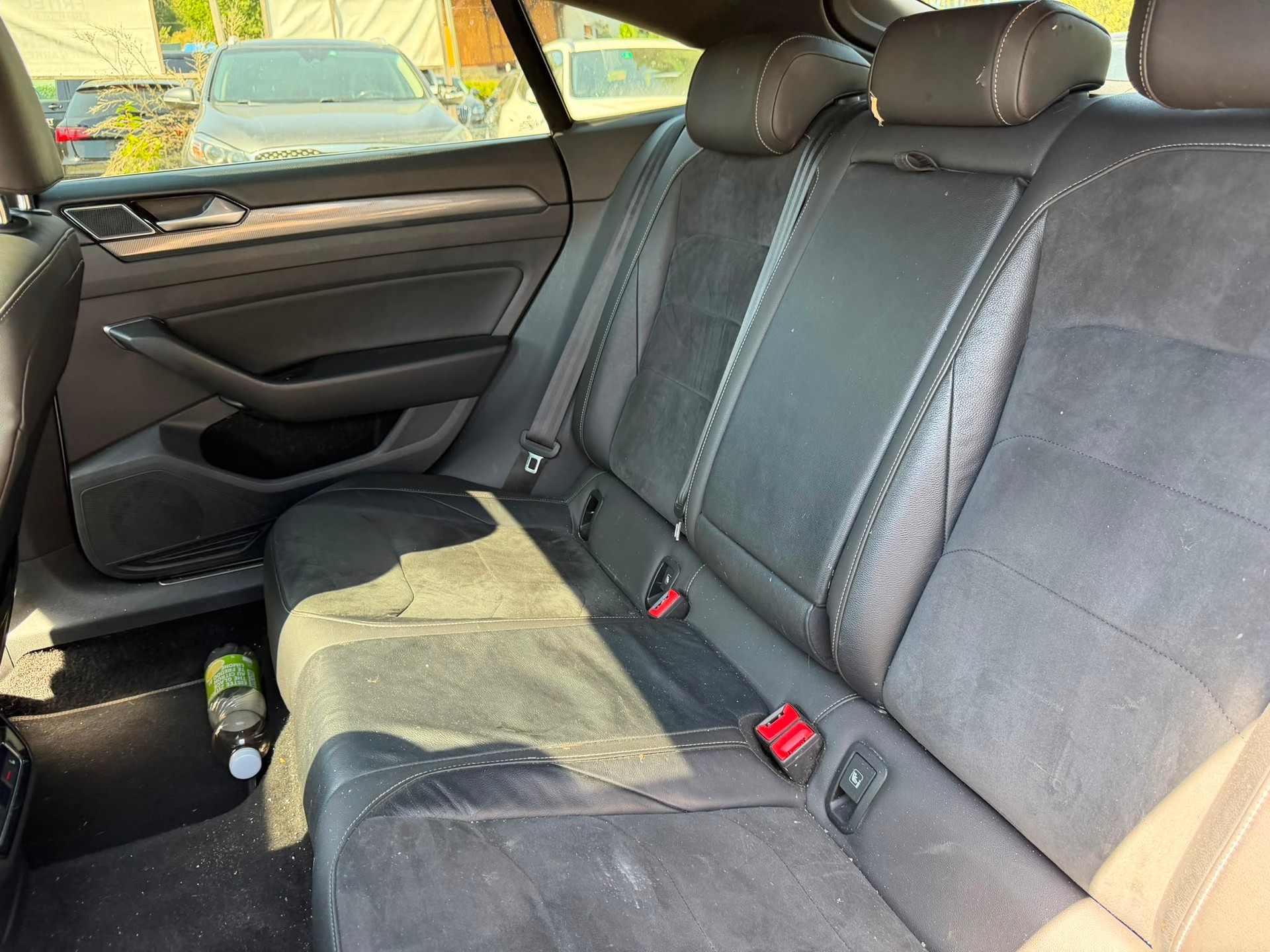 VW Arteon 2.0 TSI R-Line 190PS-image-9