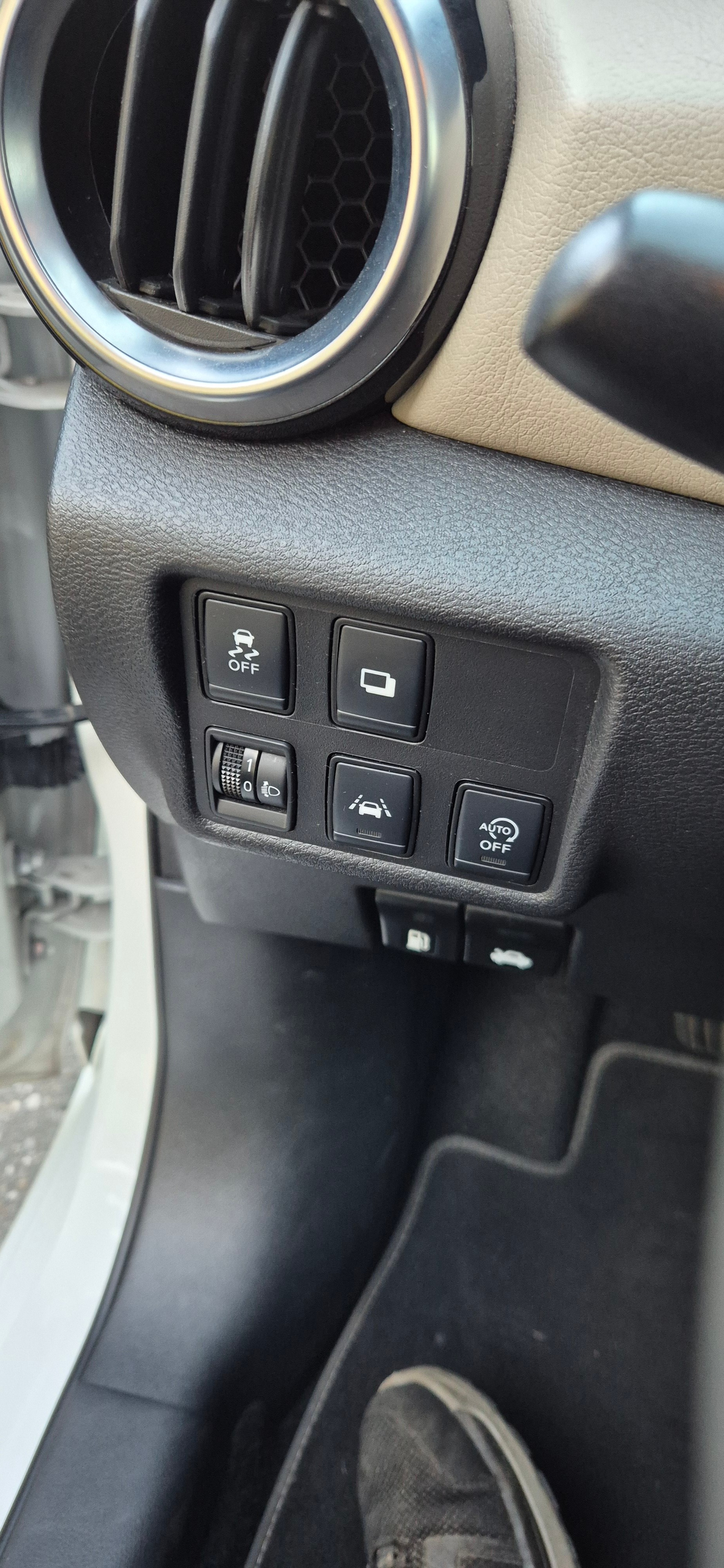 NISSAN Micra IG-T 100 visia plus-image-12