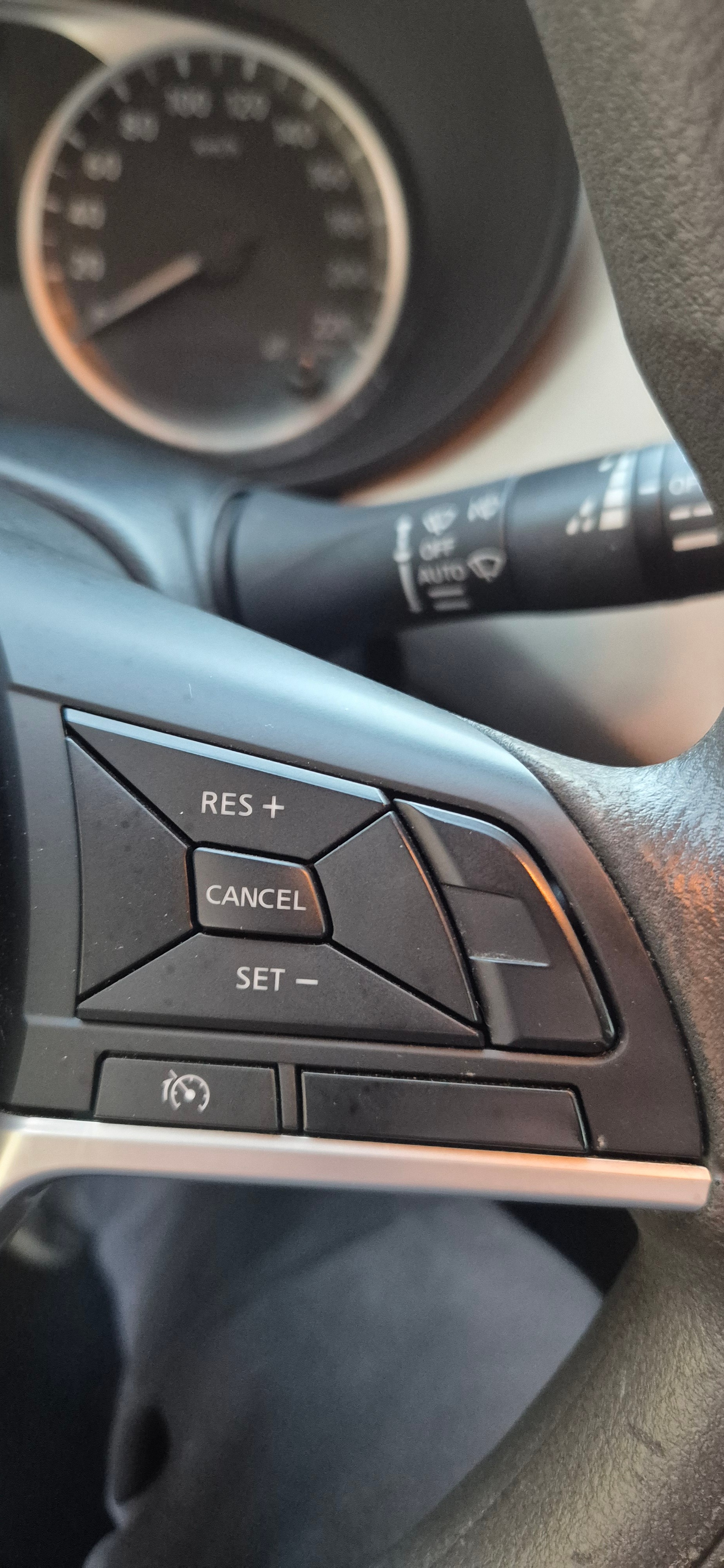 NISSAN Micra IG-T 100 visia plus-image-7