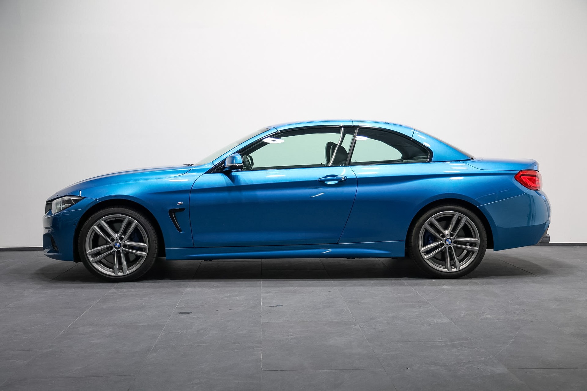 BMW 440i Cabriolet xDrive M Sport Power & Sound Edition Steptronic *CH-Fahrzeug*aus 1.Hand*-image-6