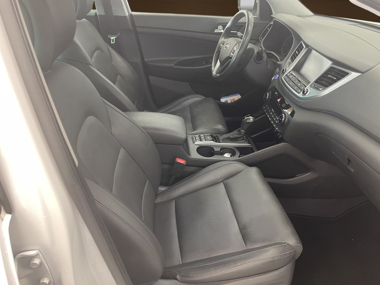 HYUNDAI Tucson 2.0 CRDi 185 Vertex 4WD-image-8