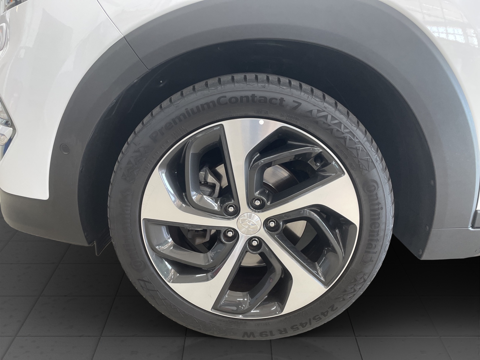 HYUNDAI Tucson 2.0 CRDi 185 Vertex 4WD-image-13