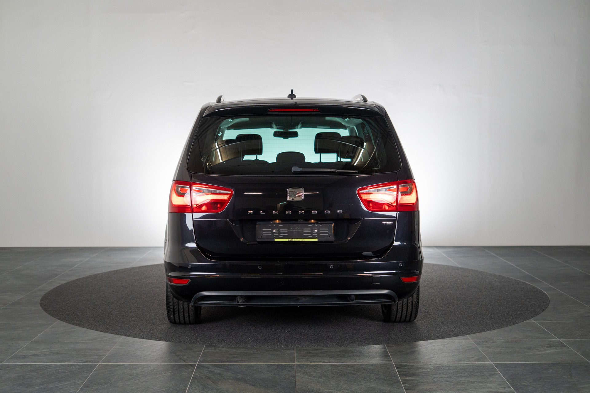SEAT Alhambra 2.0 TDI 177 Sty. DSG / 7Plätzer Panorama / Rückfahrkamera /-image-4