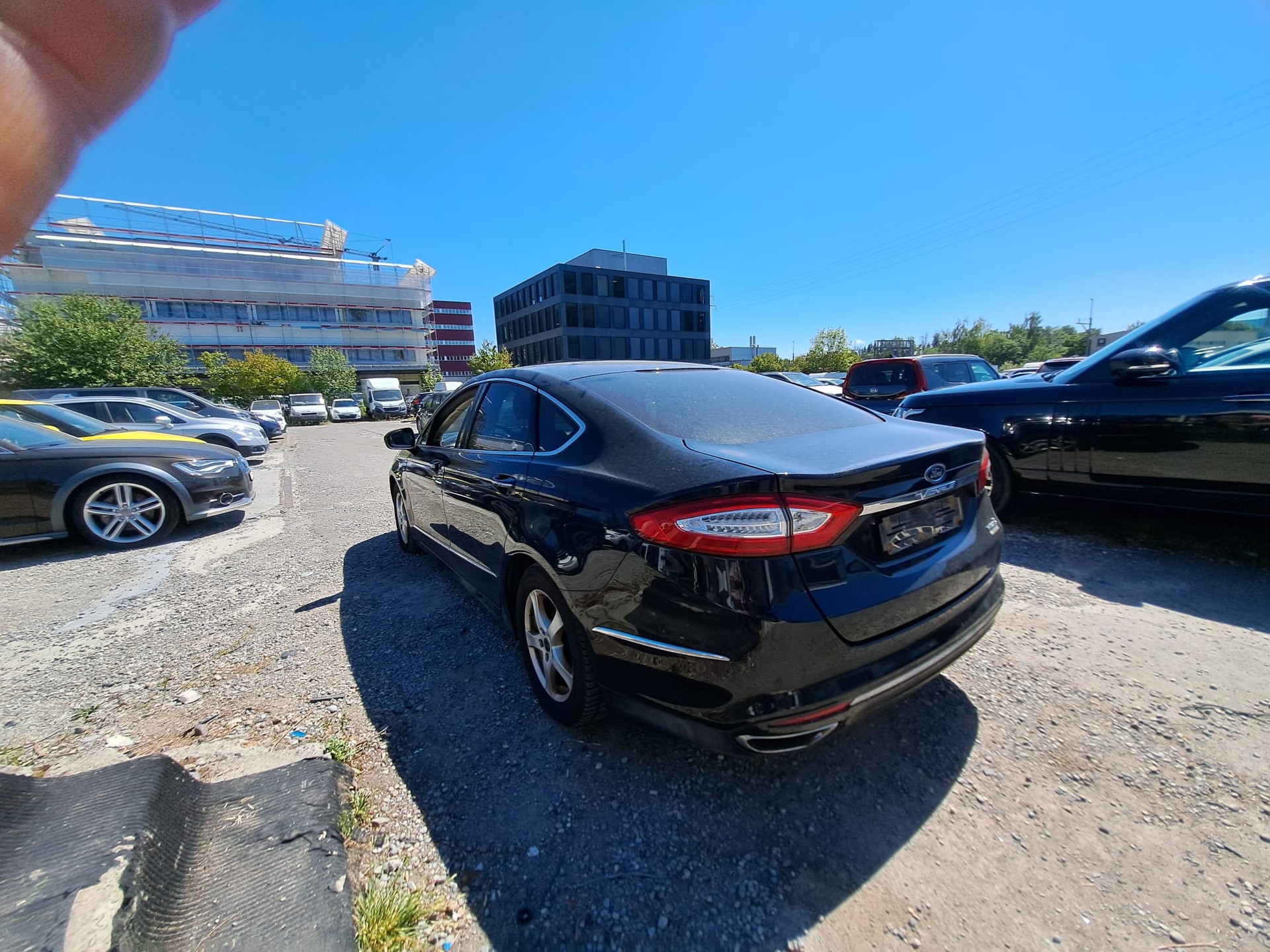 FORD Mondeo 2.0 HEV Titanium eCVT-image-1