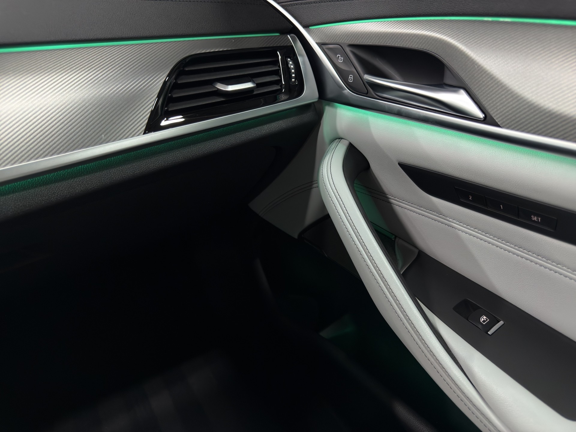 BMW M5 xDrive Competition Drivelogic-image-25