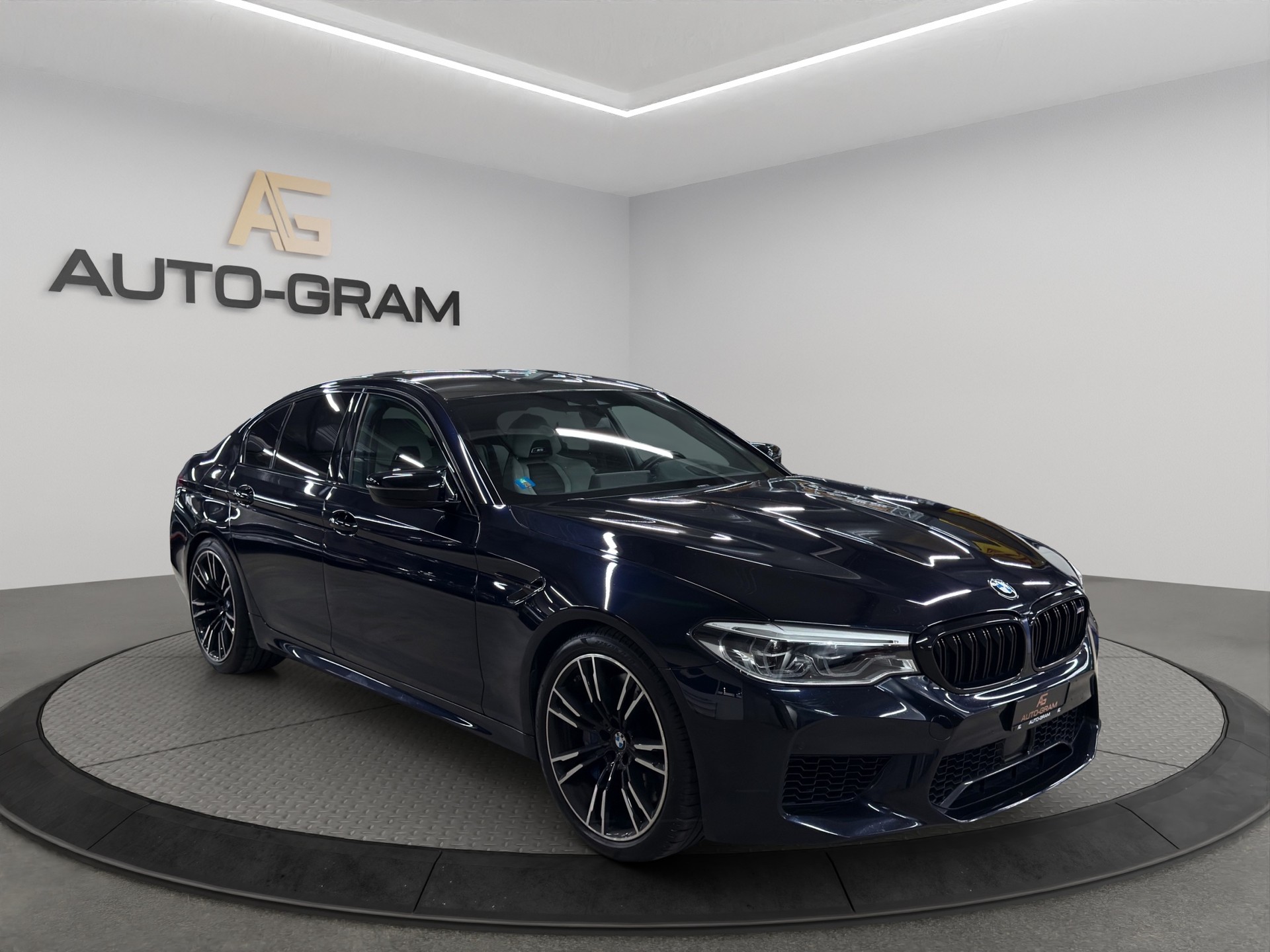 BMW M5 xDrive Competition Drivelogic-image-6
