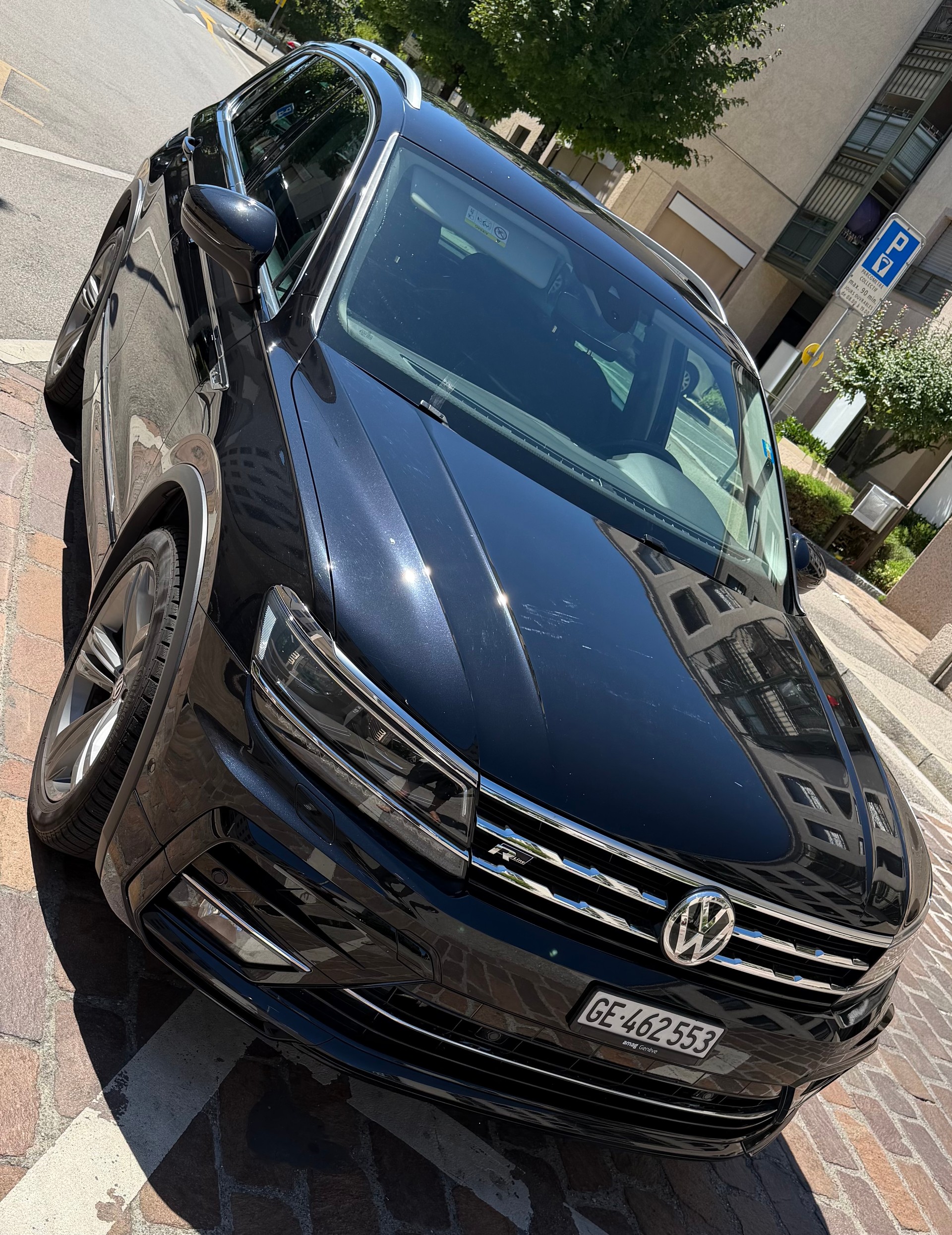 VW 4 Motion R-Line-image-1