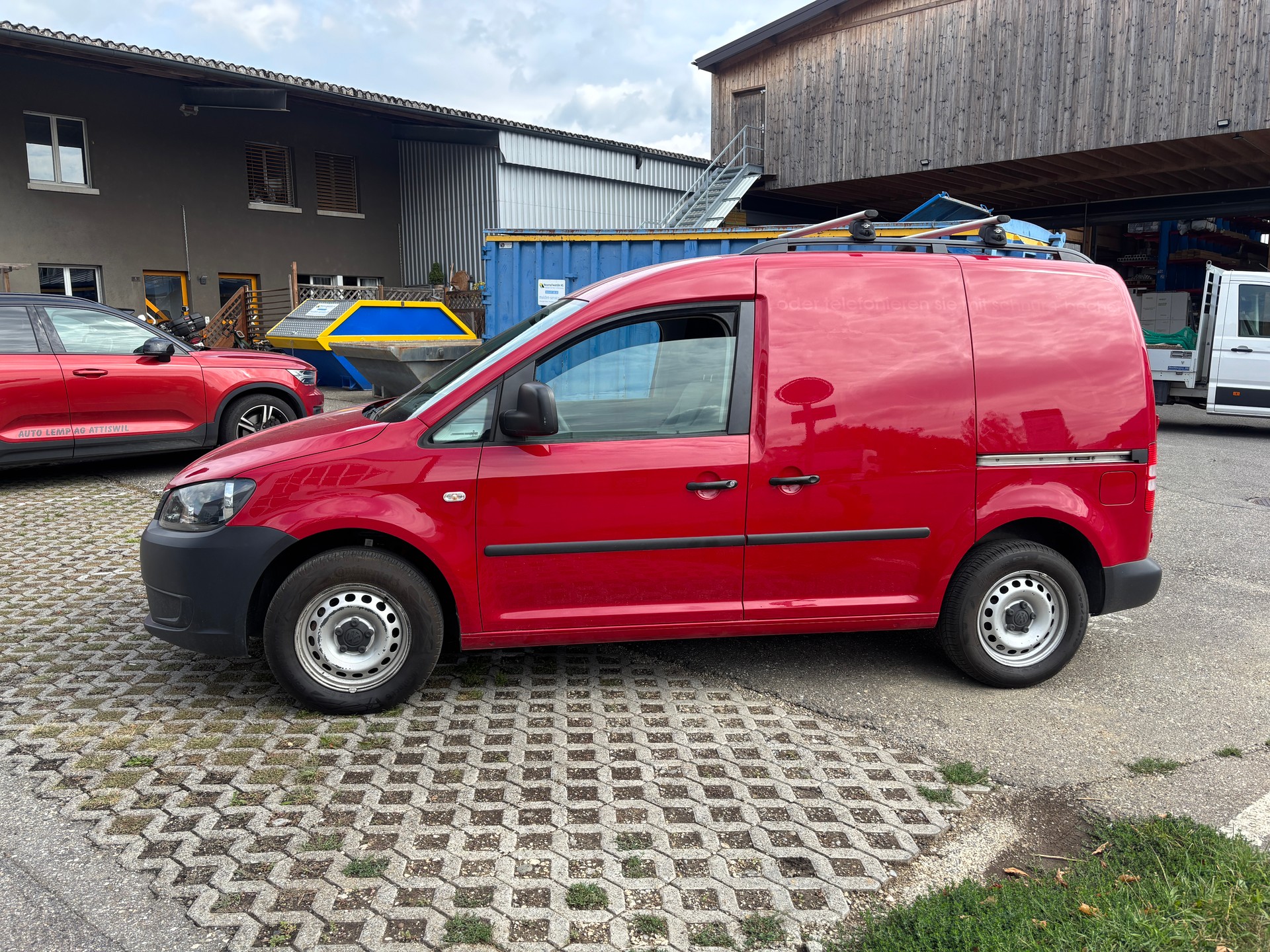 VW Caddy 1.2 TSI-image-1