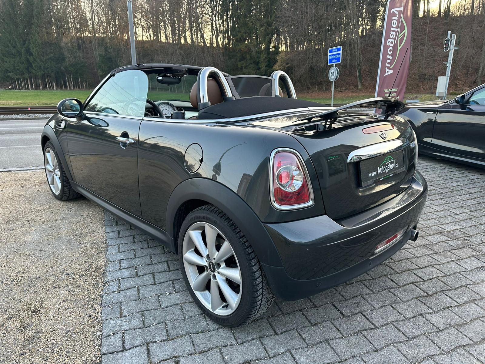 MINI Cooper Roadster-image-6