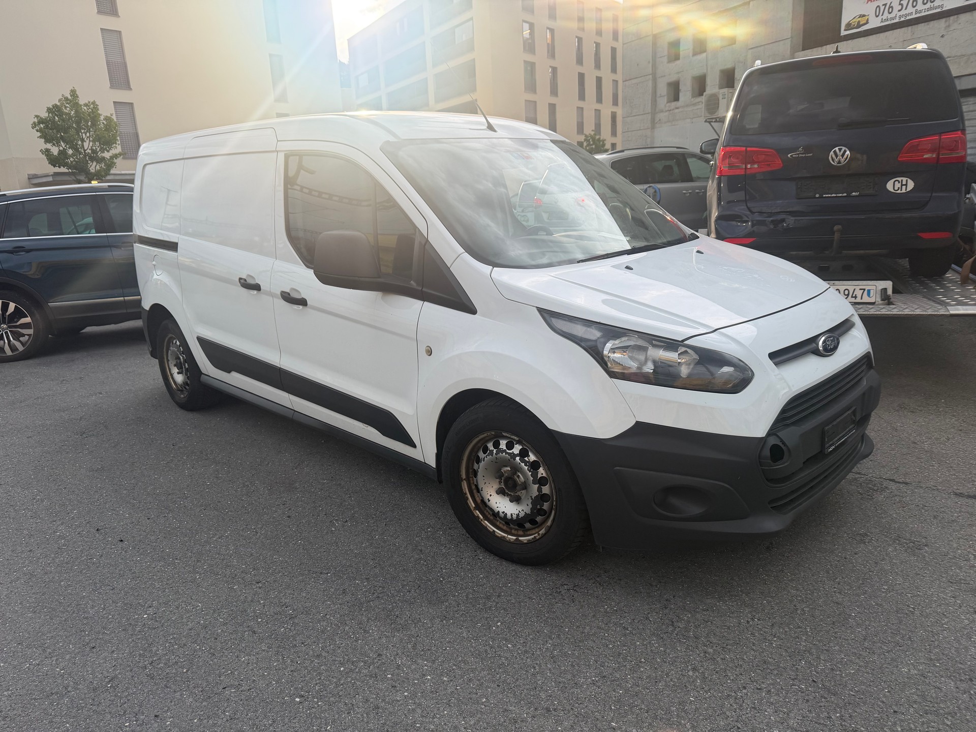 FORD TRANSIT CONNECT-image-3