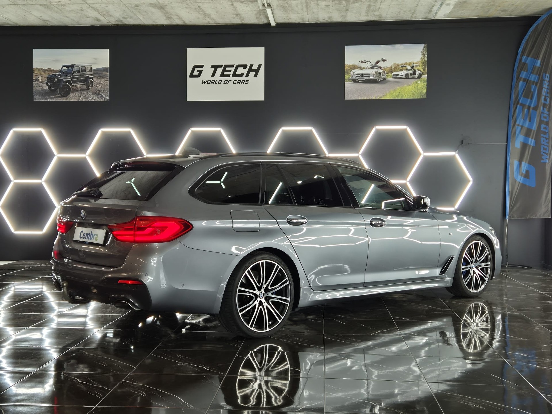 BMW 540i xDrive Touring Steptronic-image-3