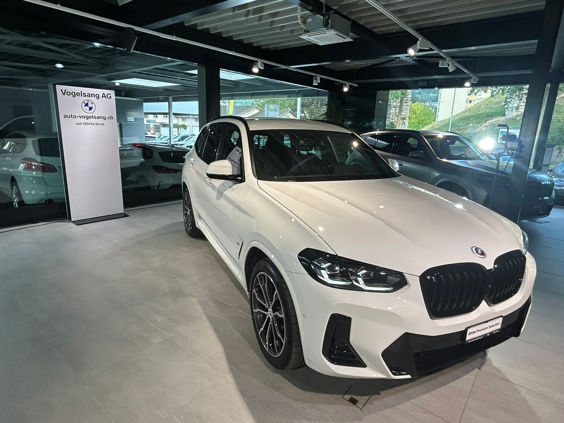 BMW X3 xDrive 30e M Sport-image-2