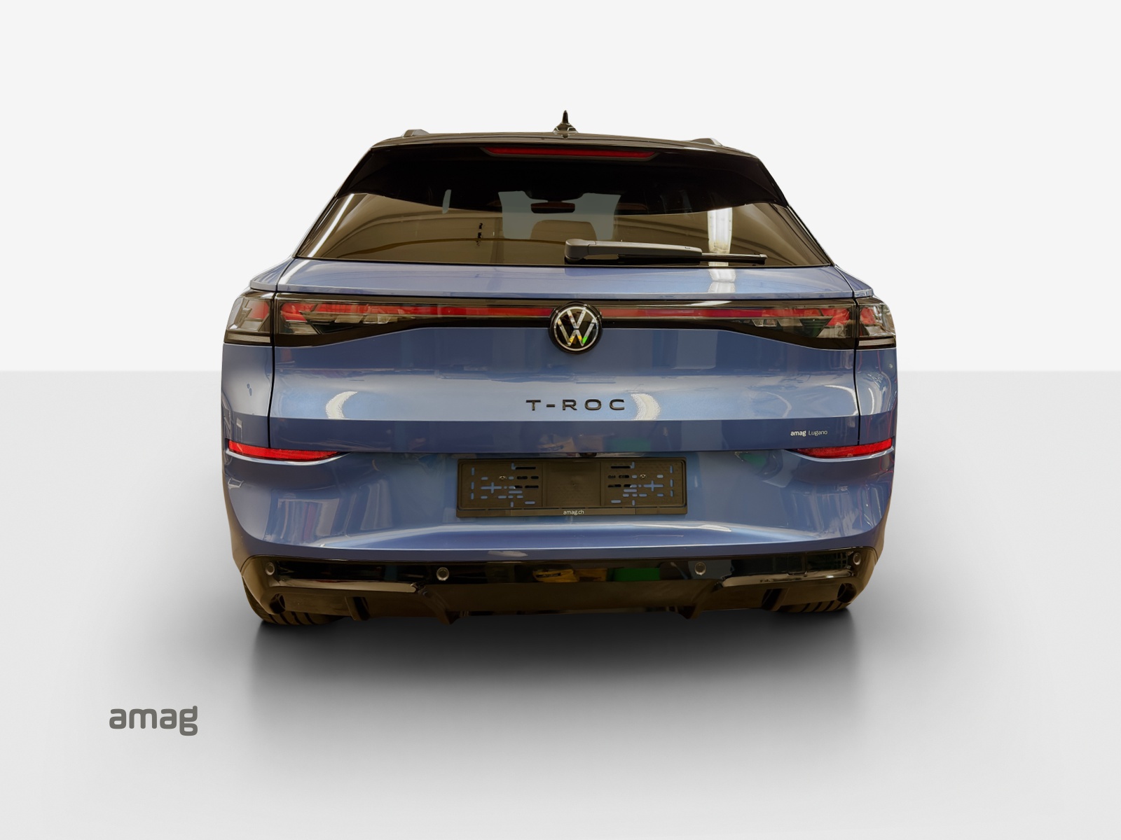 VW T-Roc 1.5 eTSI mHEV R-Line DSG-showroom-element-3