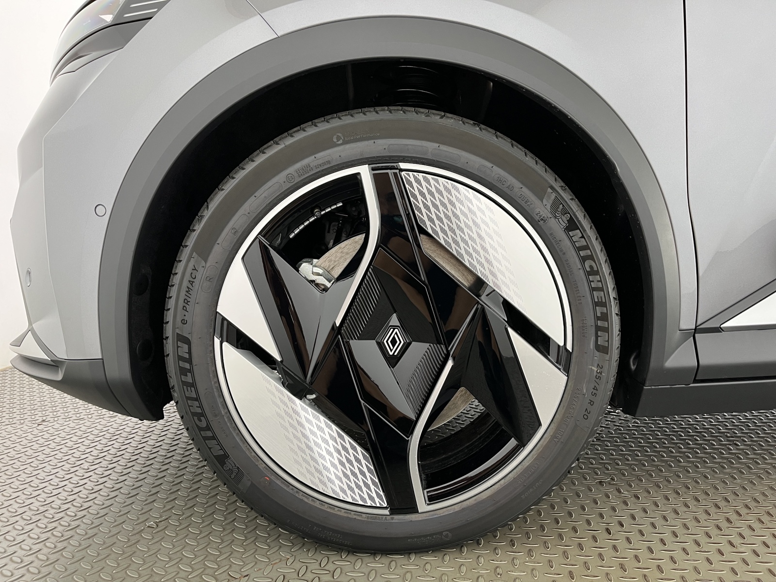 RENAULT Scénic E-Tech iconic-image-5
