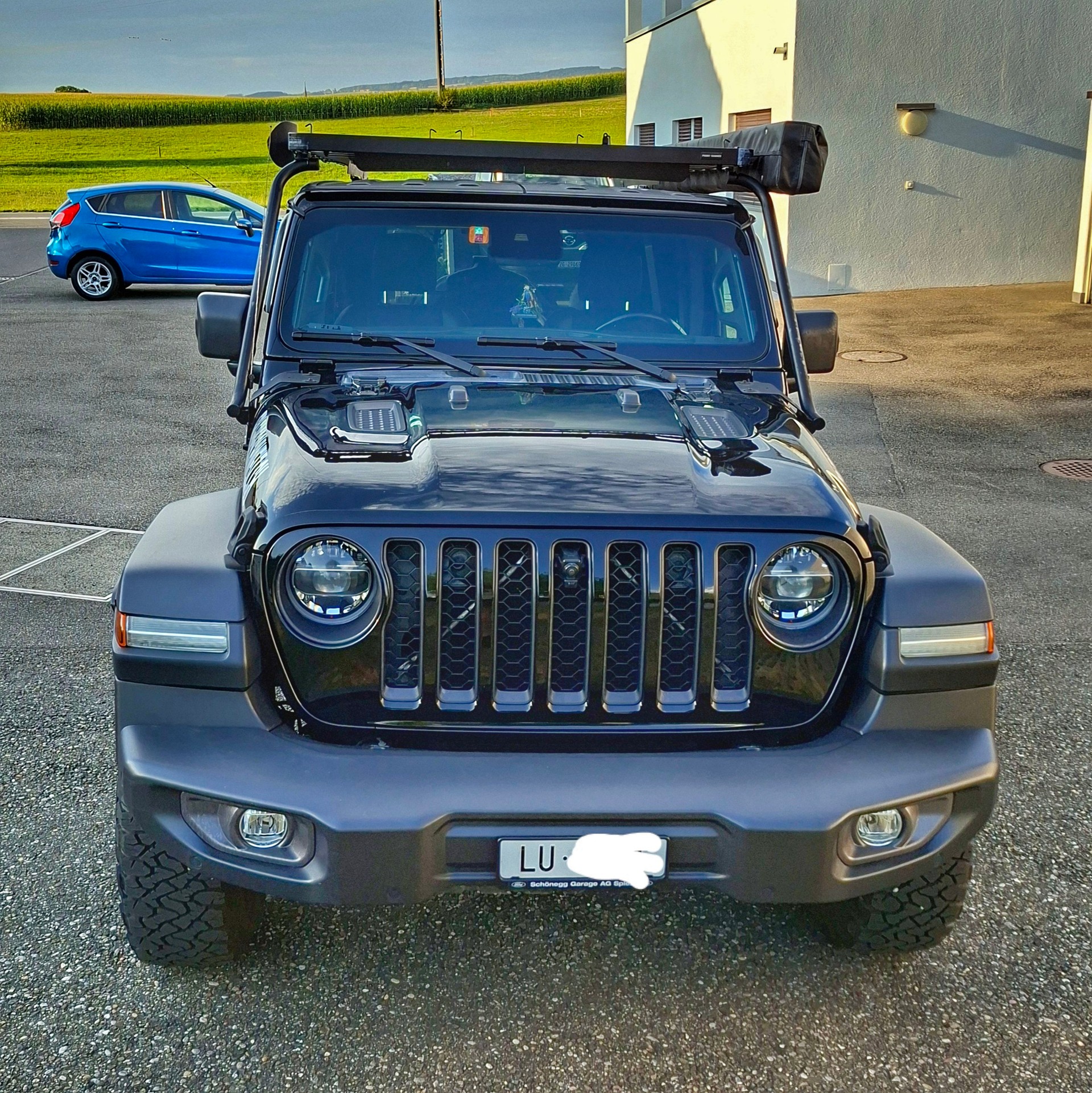 JEEP 2.0 Turbo Rubicon Unlimited-image-2