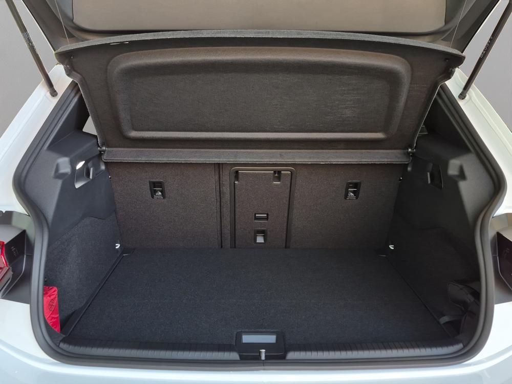 VW ID.3 Neo 79 kWh 231 PS Style-image-7