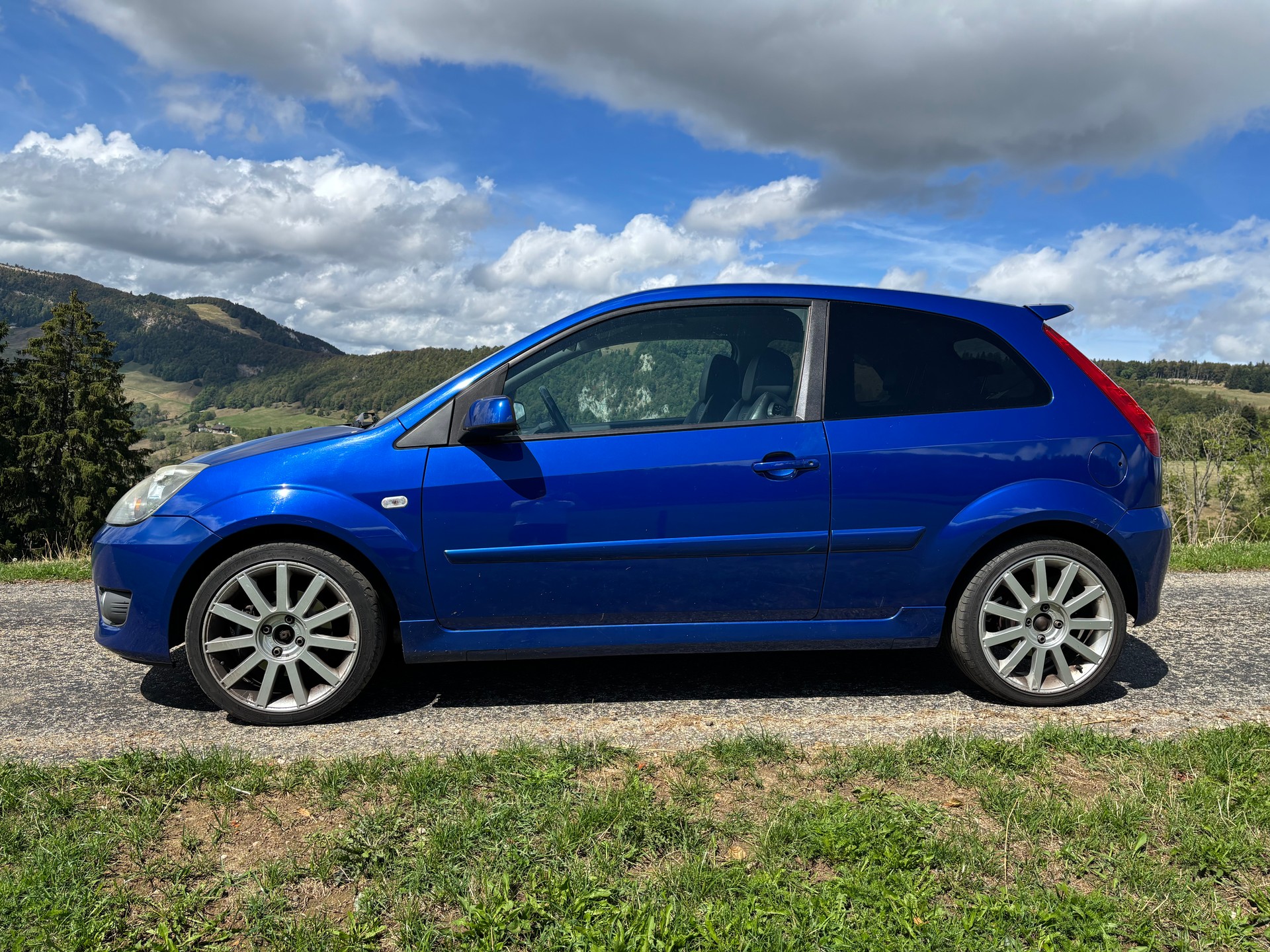 FORD 2.0 16V ST-image-2