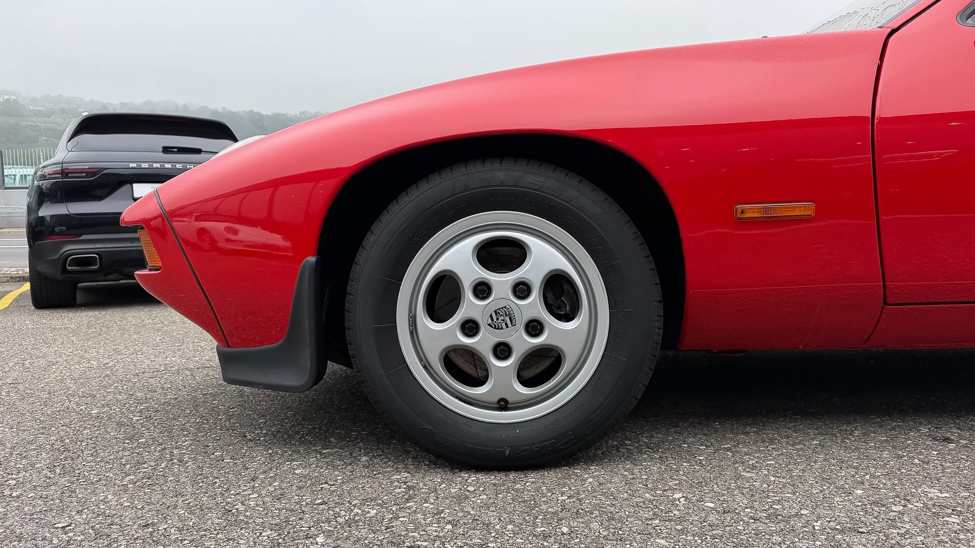 PORSCHE 928-image-10