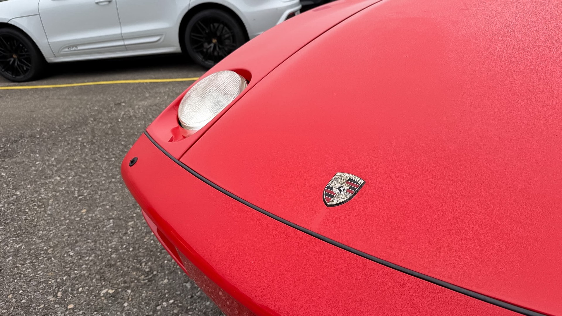 PORSCHE 928-showroom-element-3
