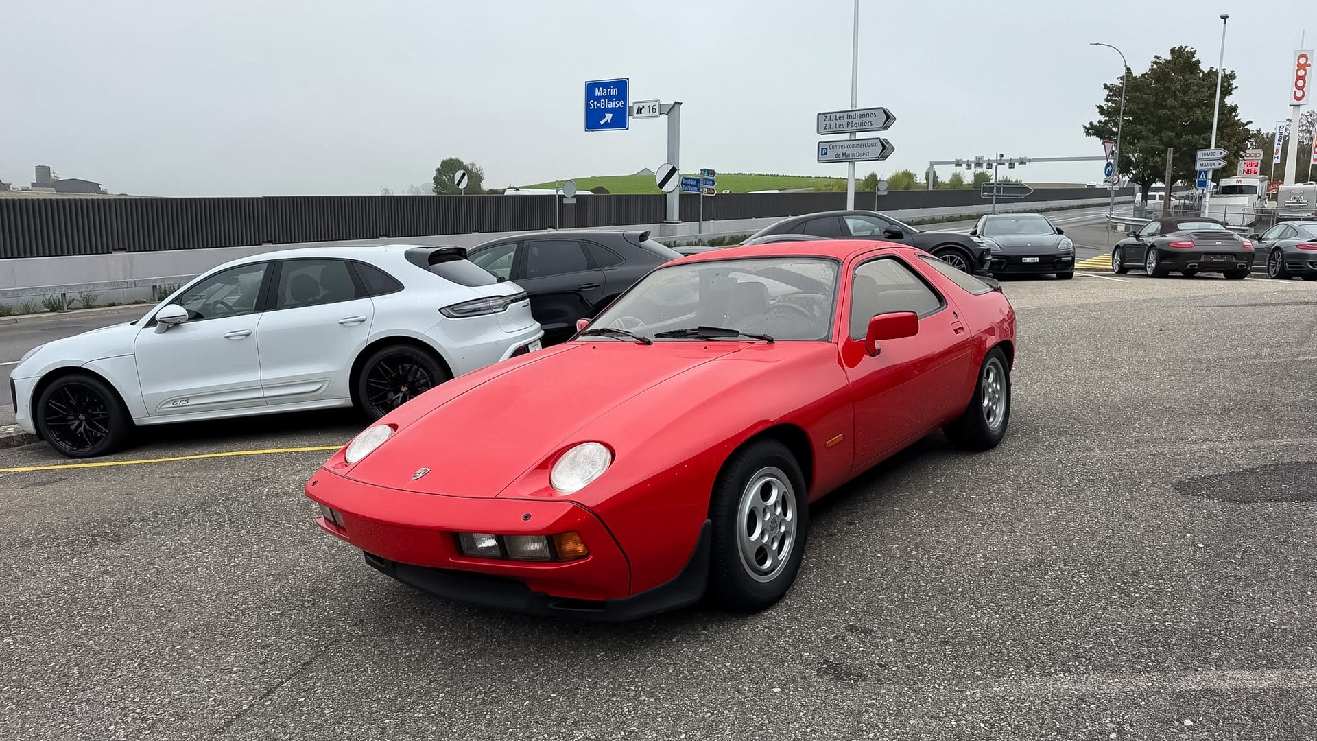 PORSCHE 928-image-6