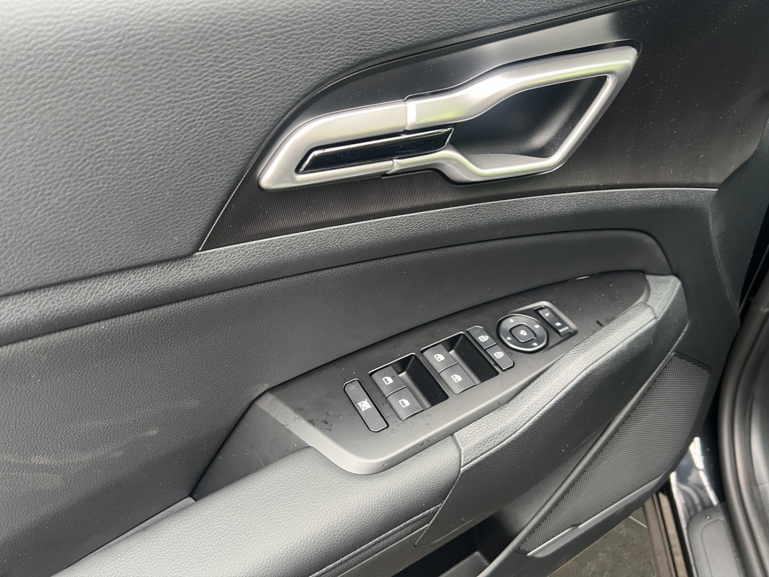 KIA Sportage 1.6 T-GDi Hybrid Black Edition-image-18