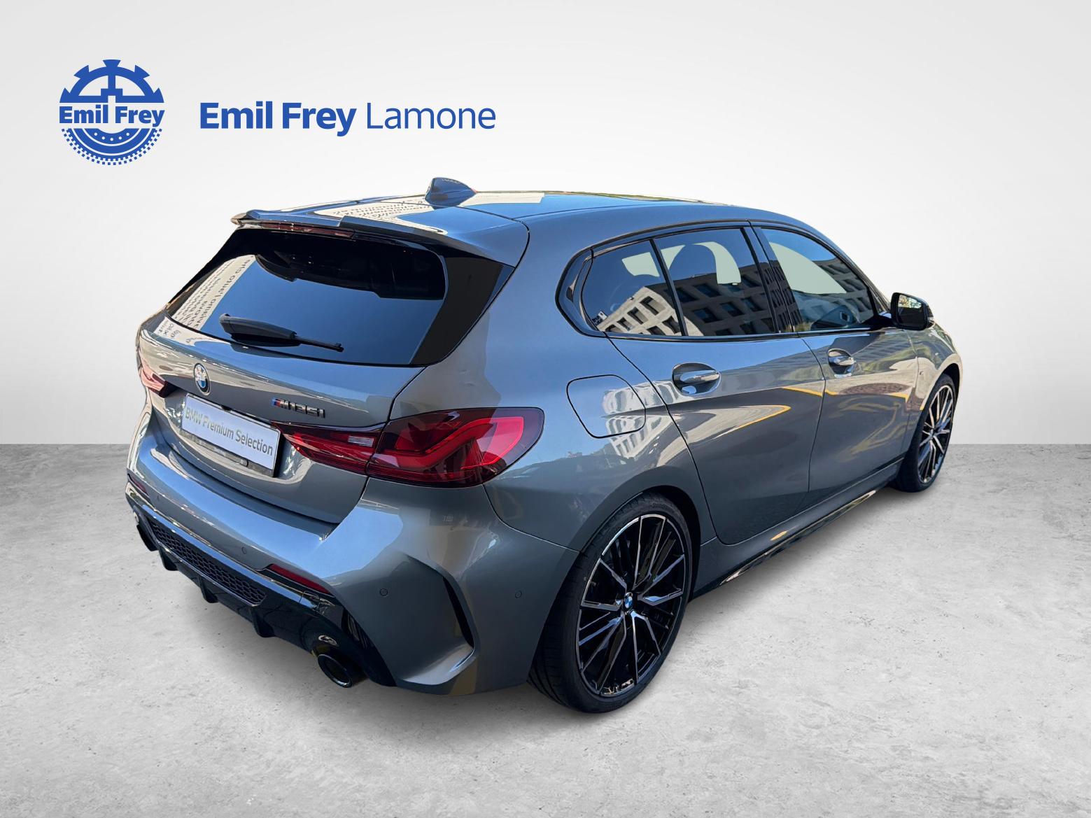 BMW M135i xDrive-image-5
