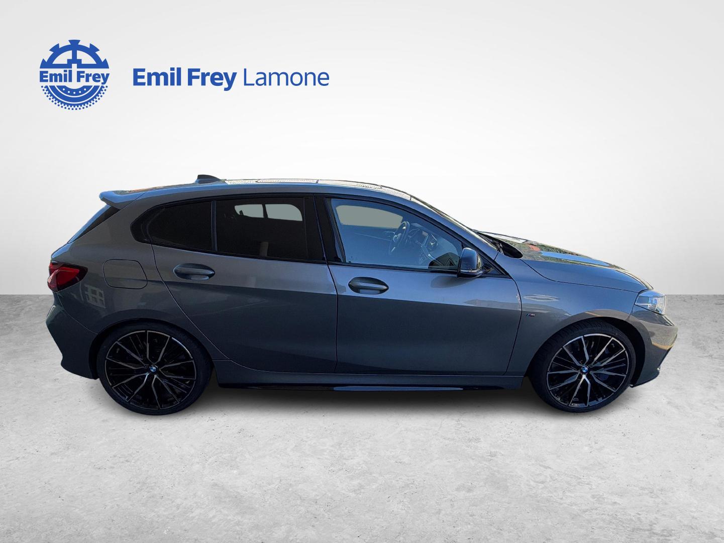 BMW M135i xDrive-image-6