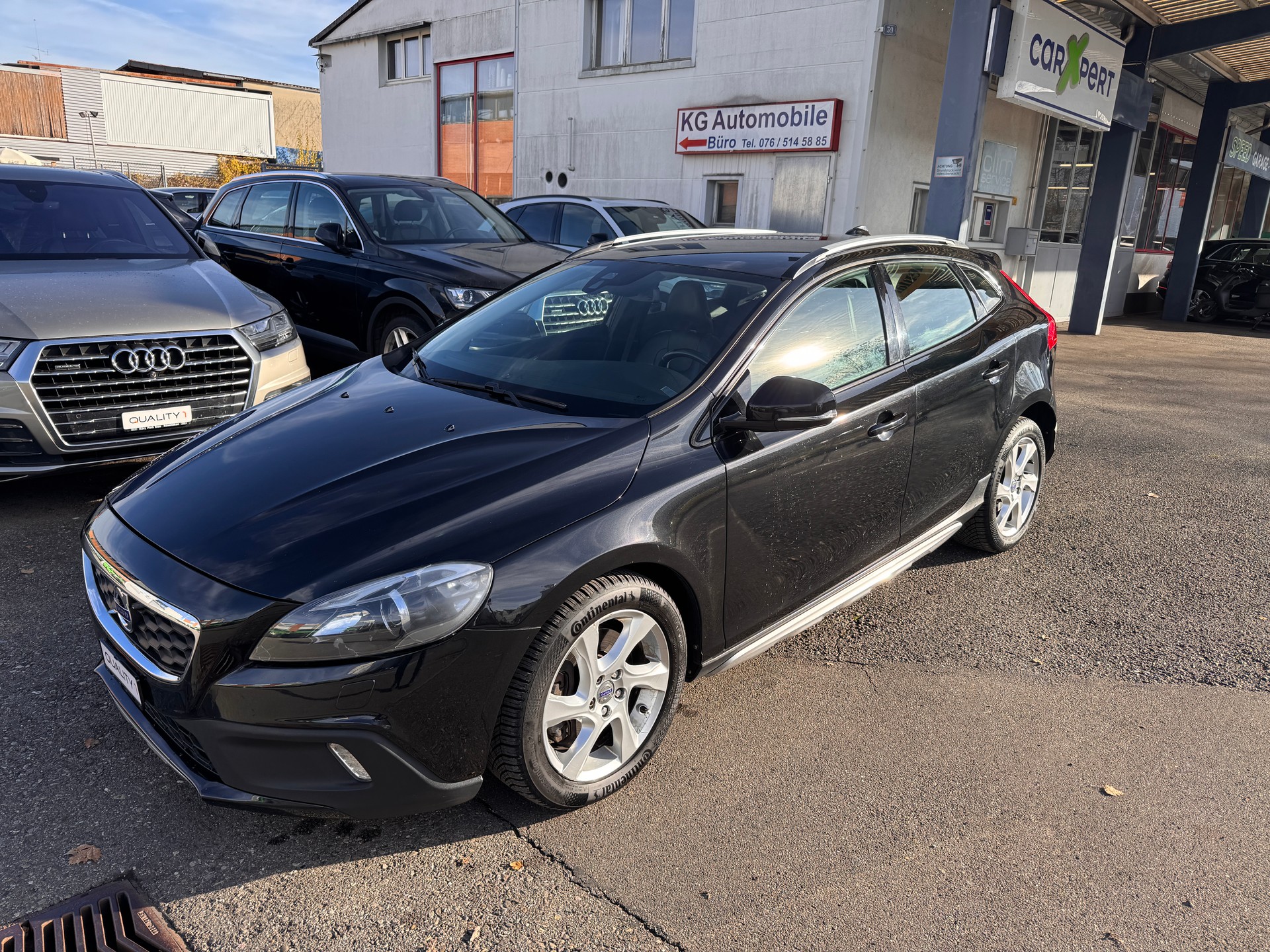VOLVO V40 Cross Country T4 2.0 AWD Summum Geartronic-image-0