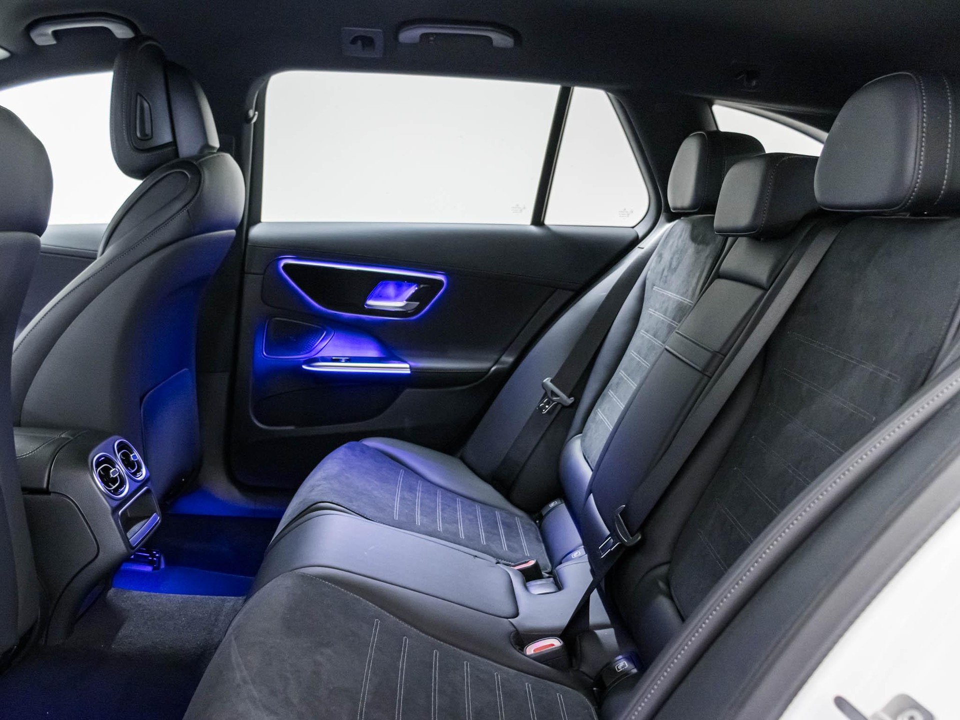 MERCEDES-BENZ C 220 d 4MATIC T-Modell Swiss Star-image-7