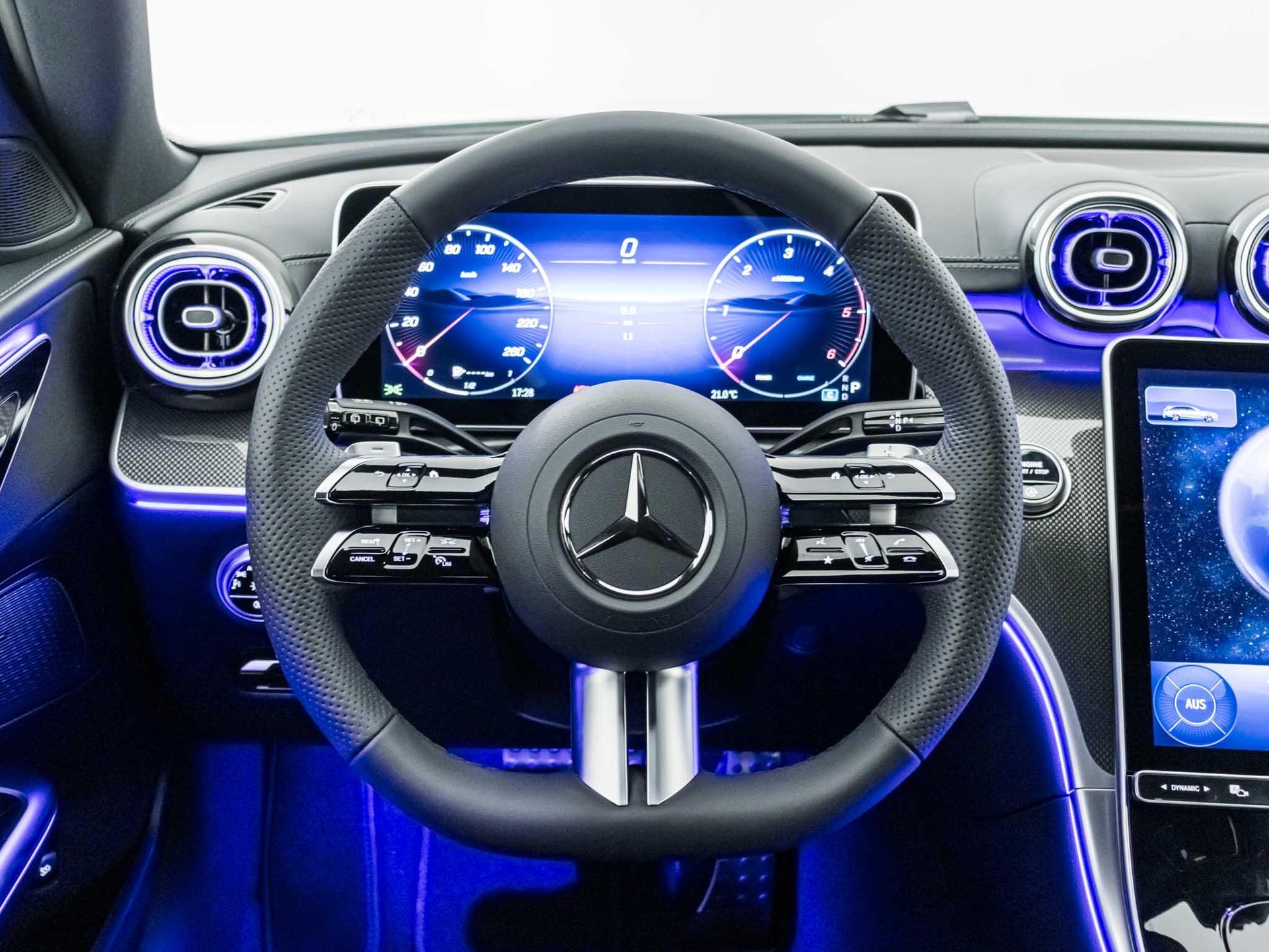 MERCEDES-BENZ C 220 d 4MATIC T-Modell Swiss Star-image-9
