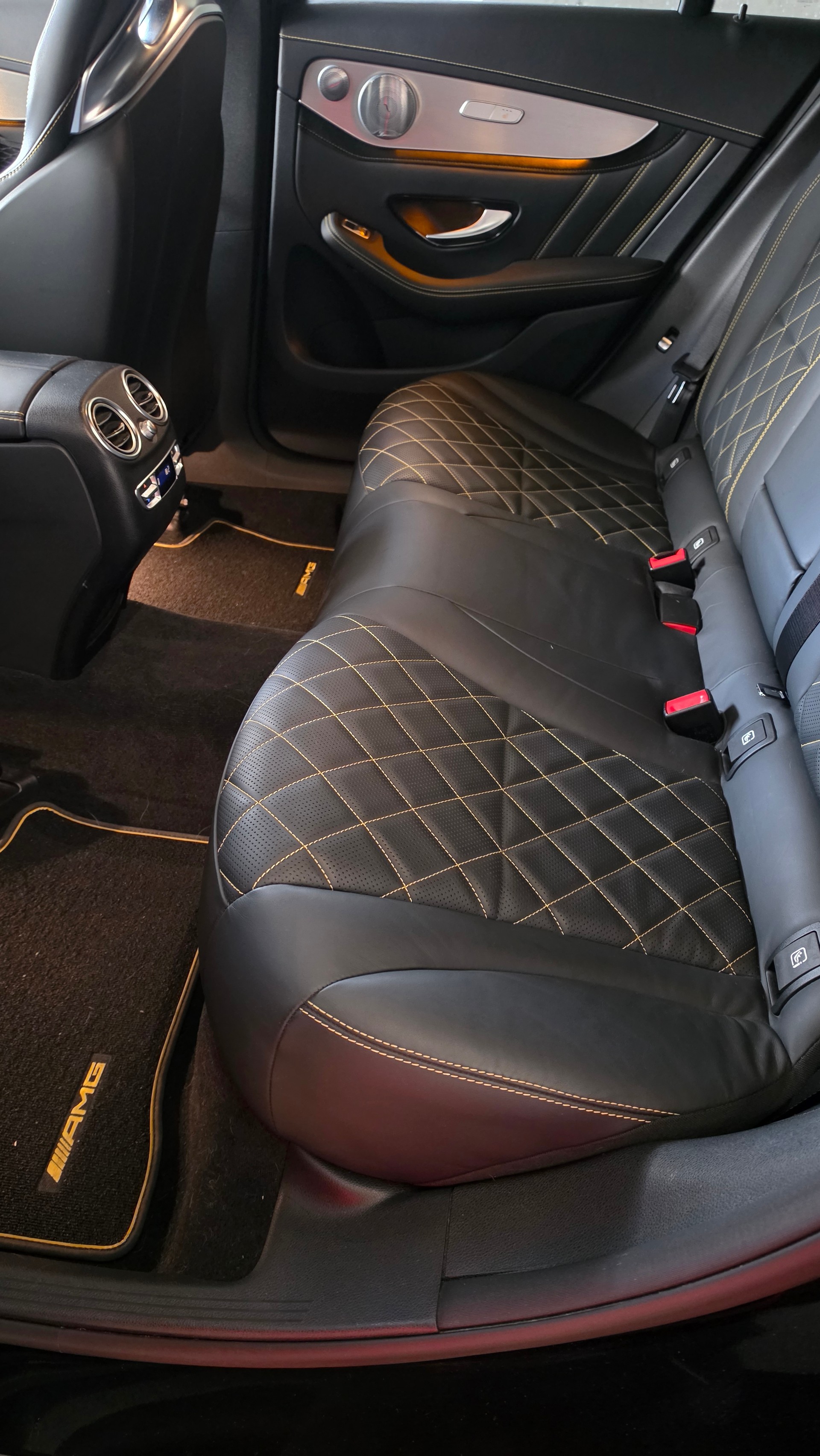 MERCEDES-BENZ GLC 63 S AMG 4m+-image-6