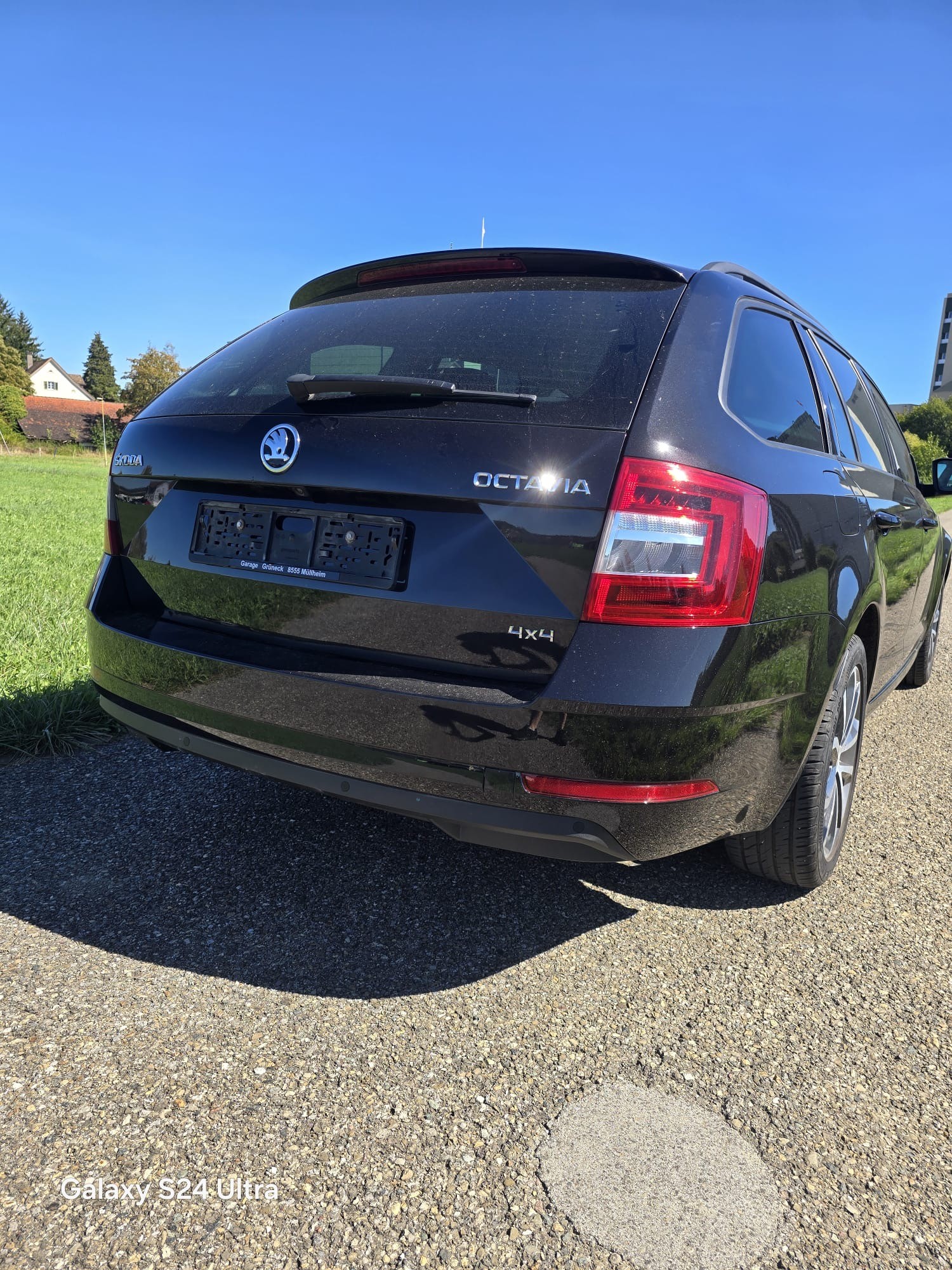 SKODA Octavia Combi 2.0 TDI Ambition 4x4 DSG-image-6