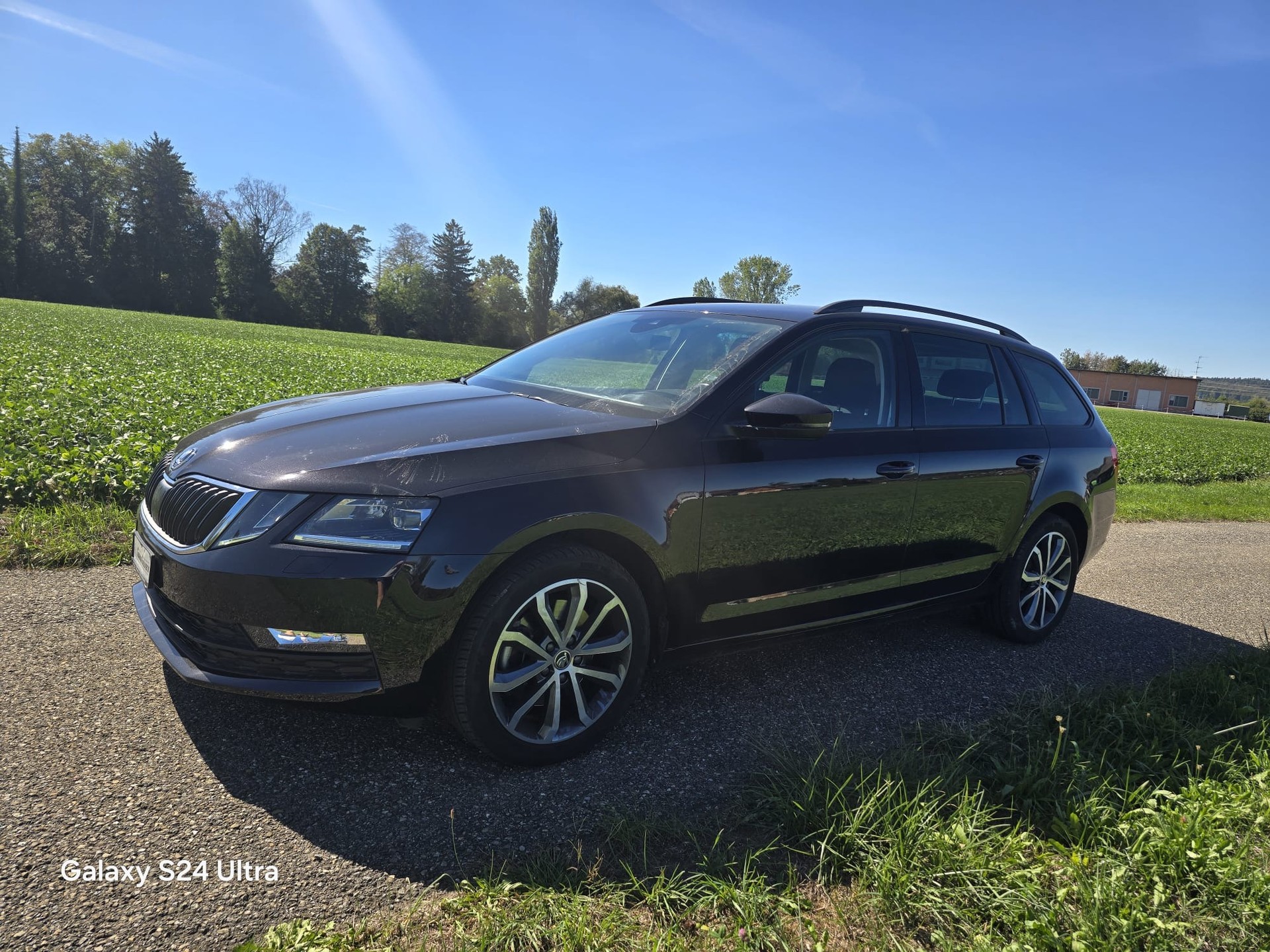 SKODA Octavia Combi 2.0 TDI Ambition 4x4 DSG-image-3