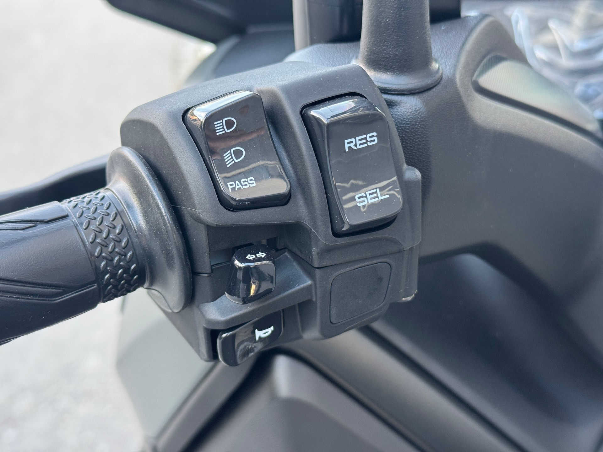 YAMAHA X-Max 300-image-8