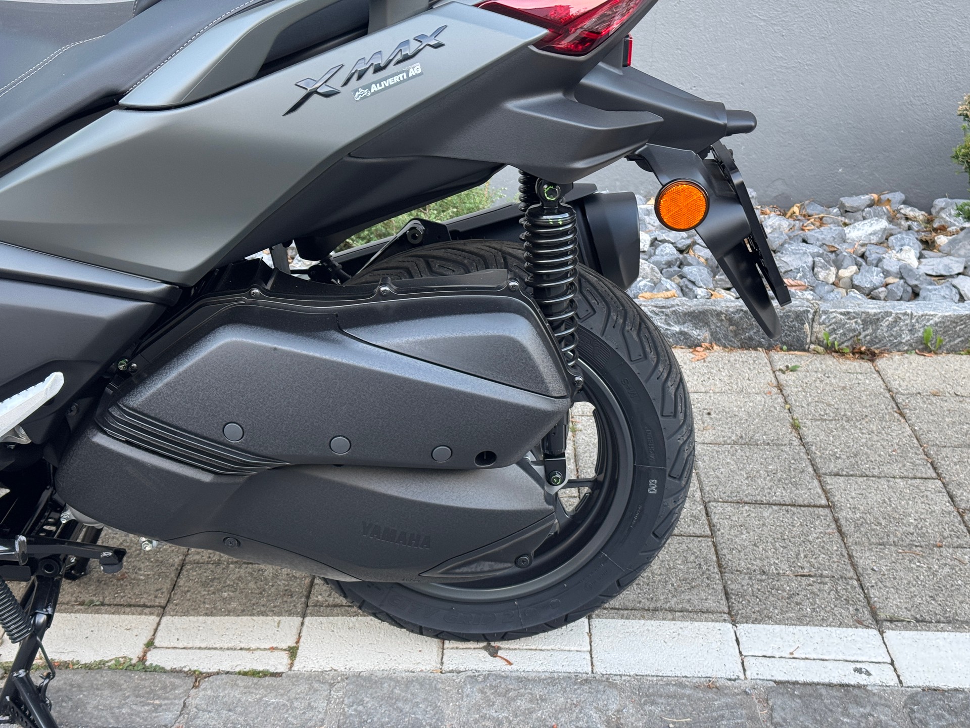YAMAHA X-Max 300-image-4